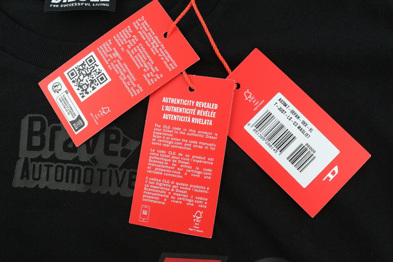 DIESEL T-Just-LS-C3 vyriški marškinėliai XL dydžio, juodi, medvilniniai, apvalia apykakle, ilgomis rankovėmis. Rekomenduojama kaina – 70 €. 