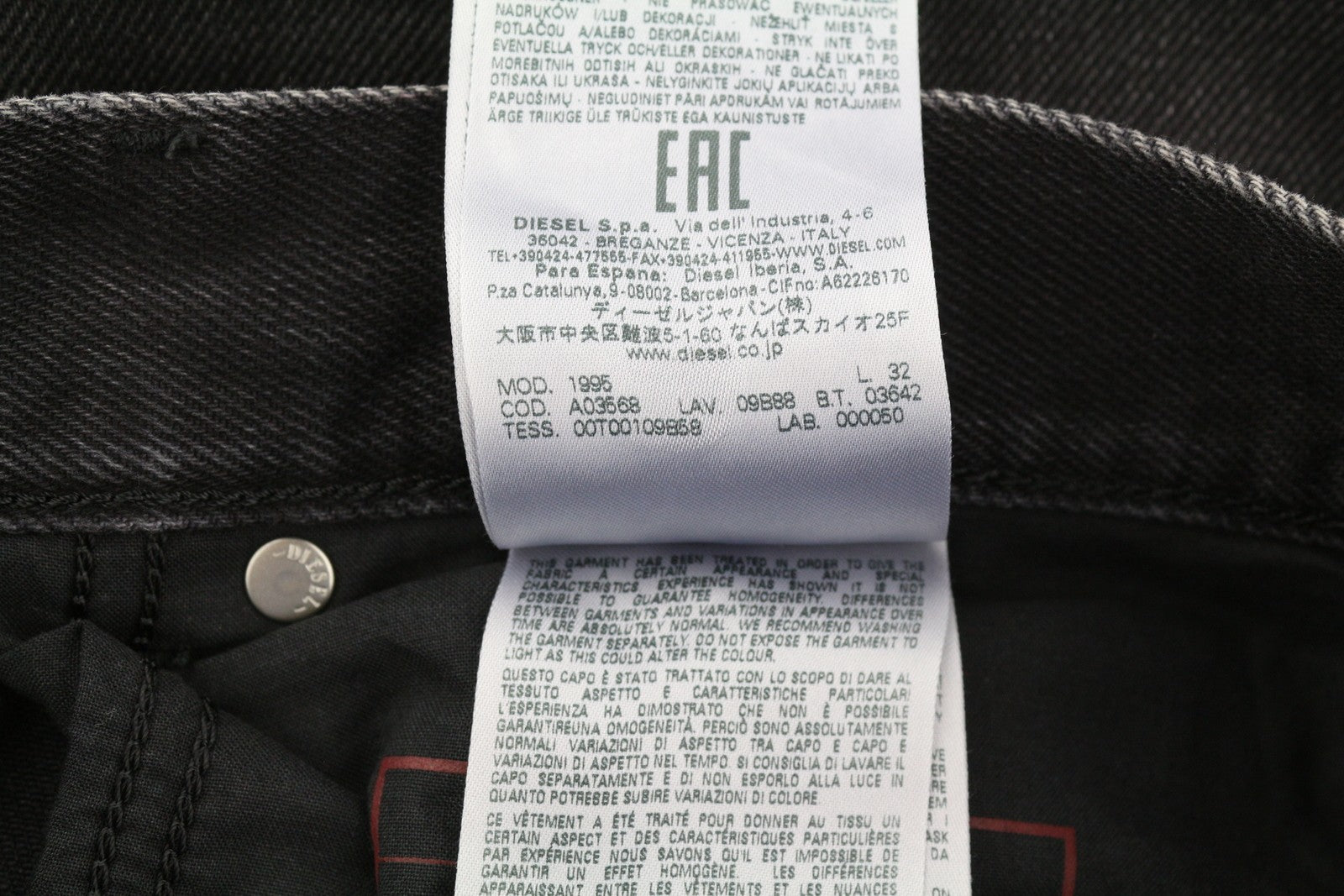 DIESEL 1995 D-SARK 09B88 vyriški džinsai W38/L32 Slim tiesūs juodi RRP 185 € 