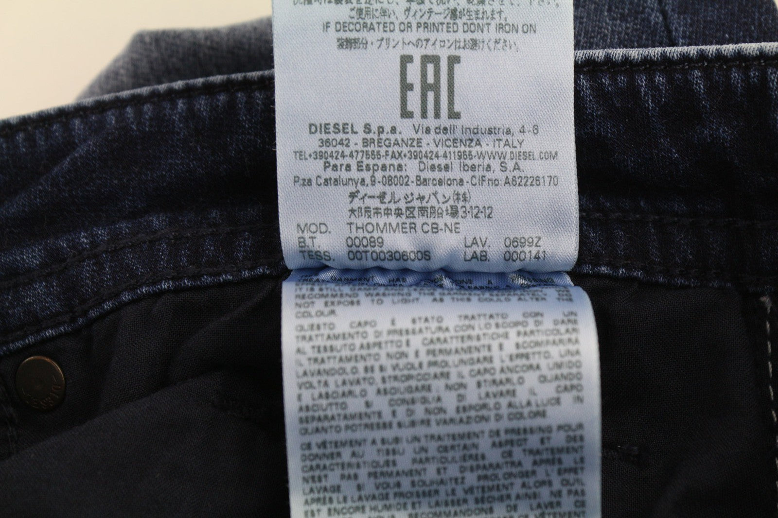 DIESEL Thommer CB-NE 0699Z Vyriški džinsai W28 Sweat Jogg Slim Blue elastingi 