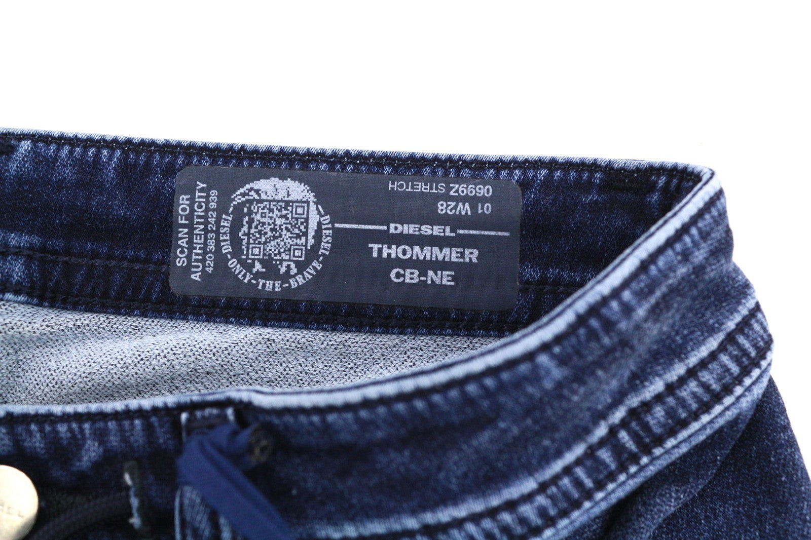 DIESEL Thommer CB-NE 0699Z Vyriški džinsai W28 Sweat Jogg Slim Blue elastingi 