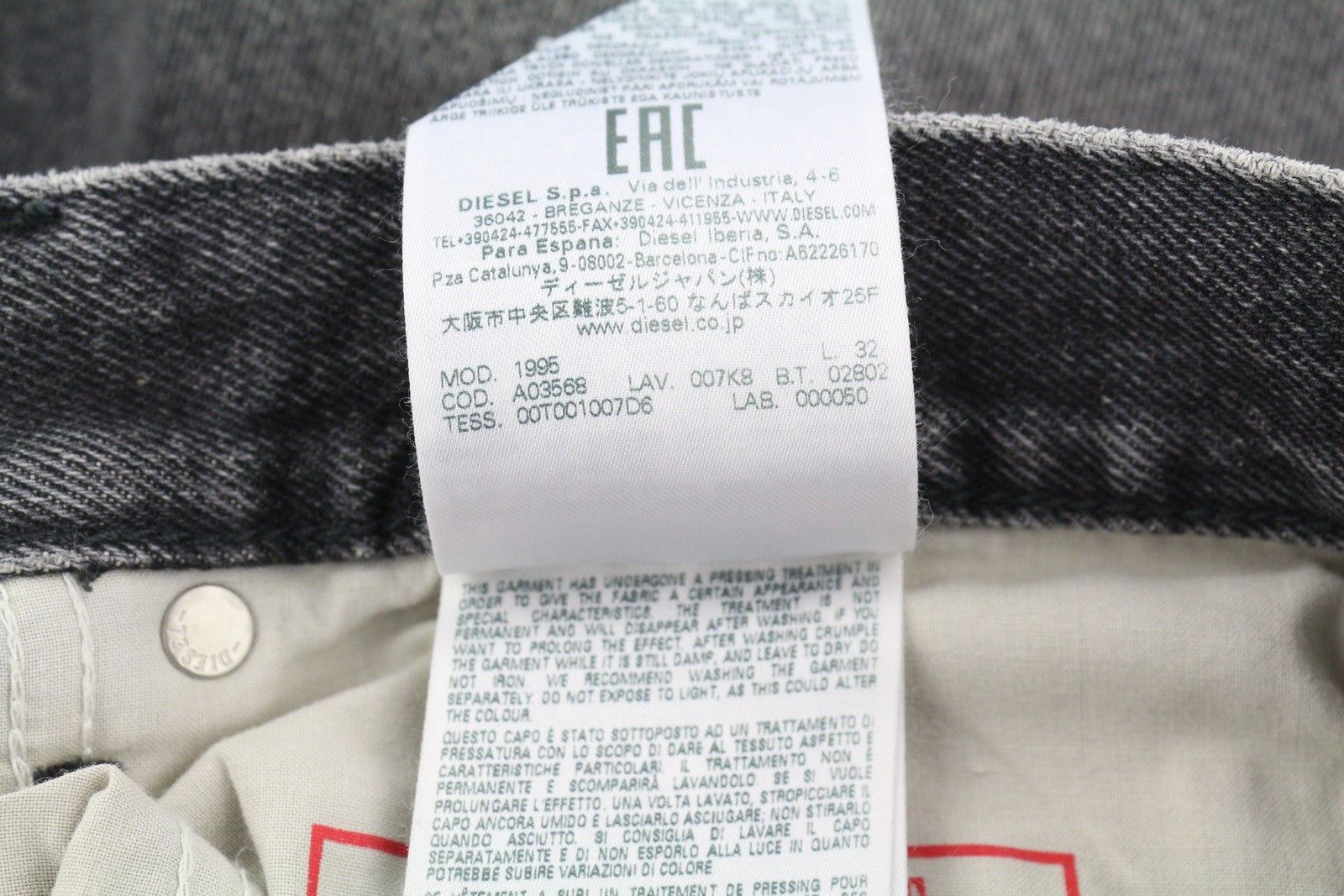 DIESEL 1995 D-SARK 007K8 vyriški džinsai W34/L32 Slim Straight, pilki, RRP195