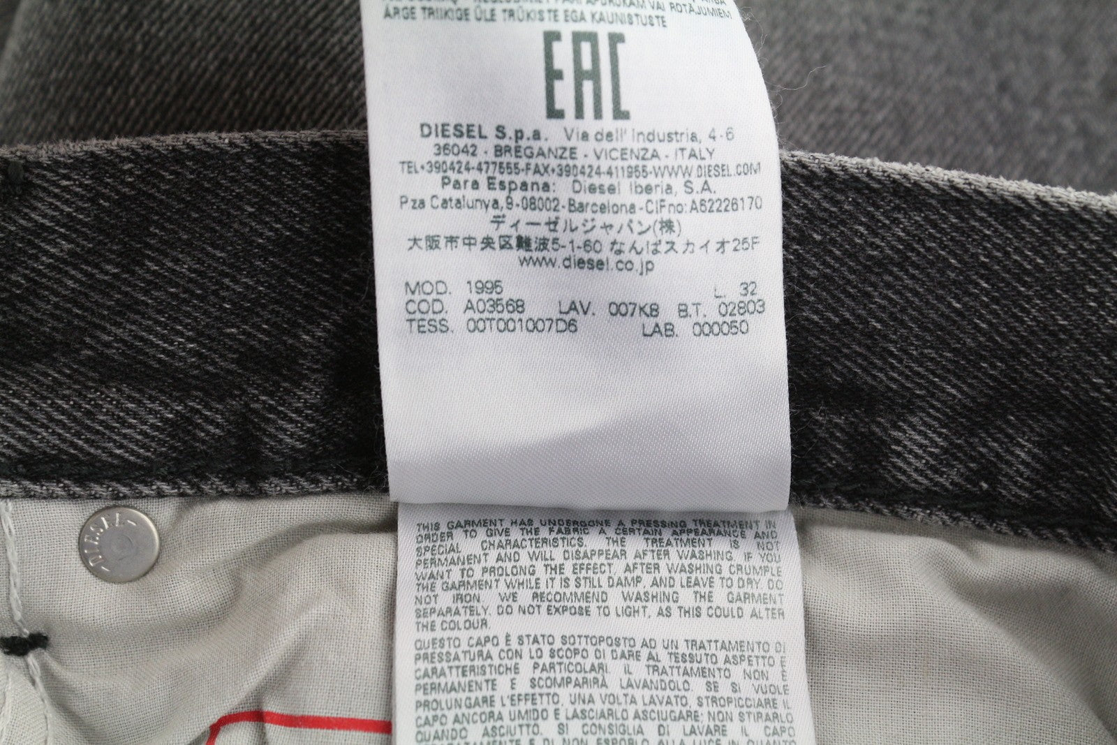 DIESEL 1995 D-SARK 007K8 vyriški džinsai W32/L32 Slim Straight, pilki, RMK 195 € 
