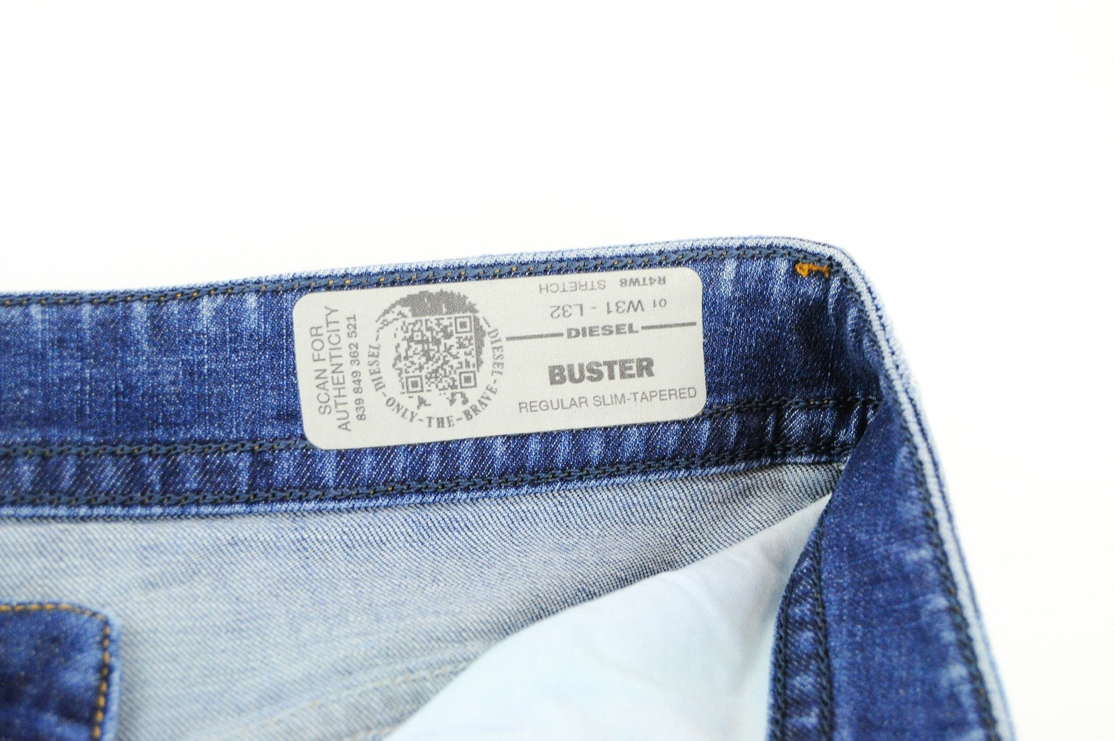 DIESEL Buster R4TW8 vyriški džinsai W31/L32 Slim Taper Fit, plėšyti, mėlyni, tamprūs džinsai 