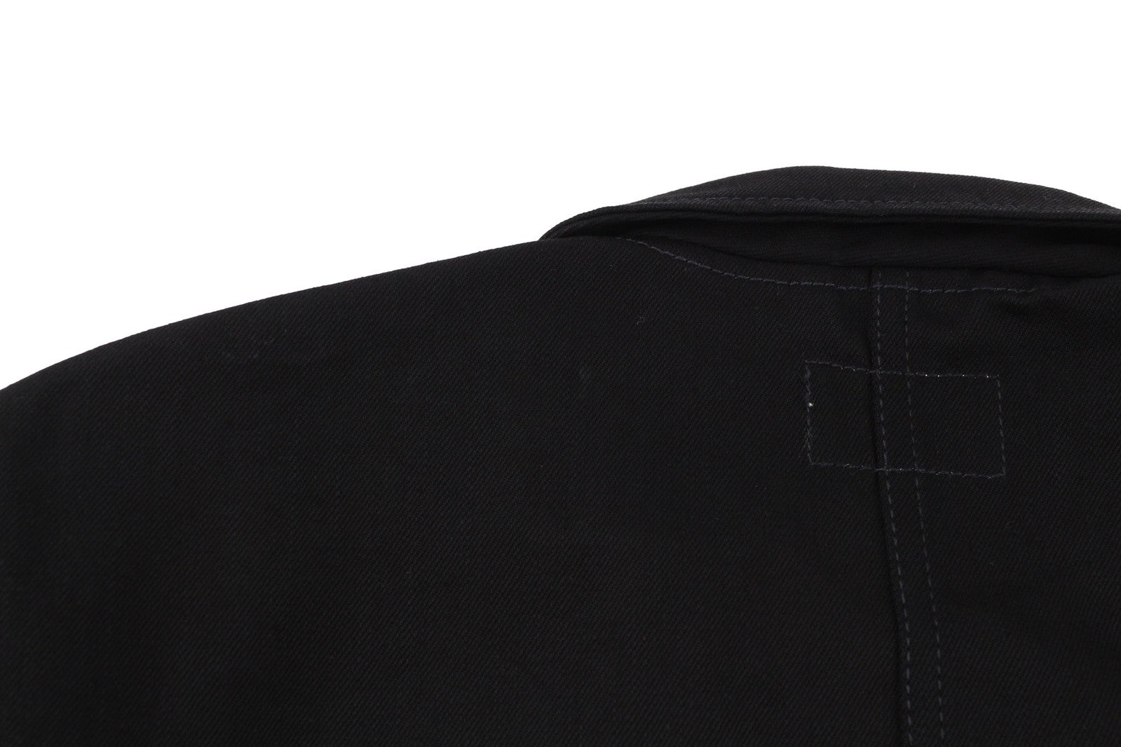 NUDIE Jonathan vyriška striukė M su darbinės kaklo iškirpte, sagomis, užlopytomis kišenėmis, džinsinė, juoda 