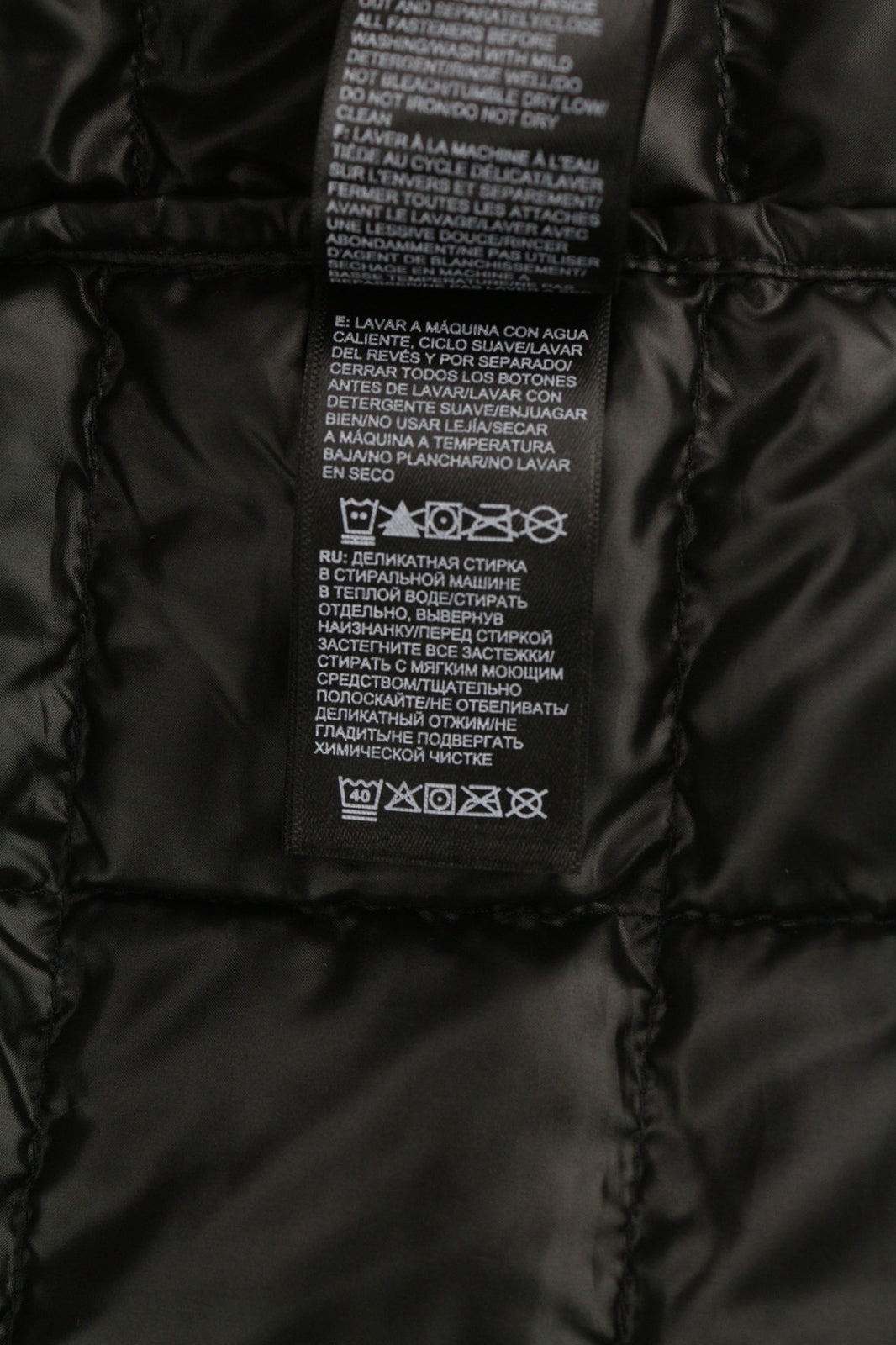 THE NORTH FACE ThermoBall Eco vyriška striukė M, juoda, dygsniuota, izoliuota, su logotipu ir pamušalu. 