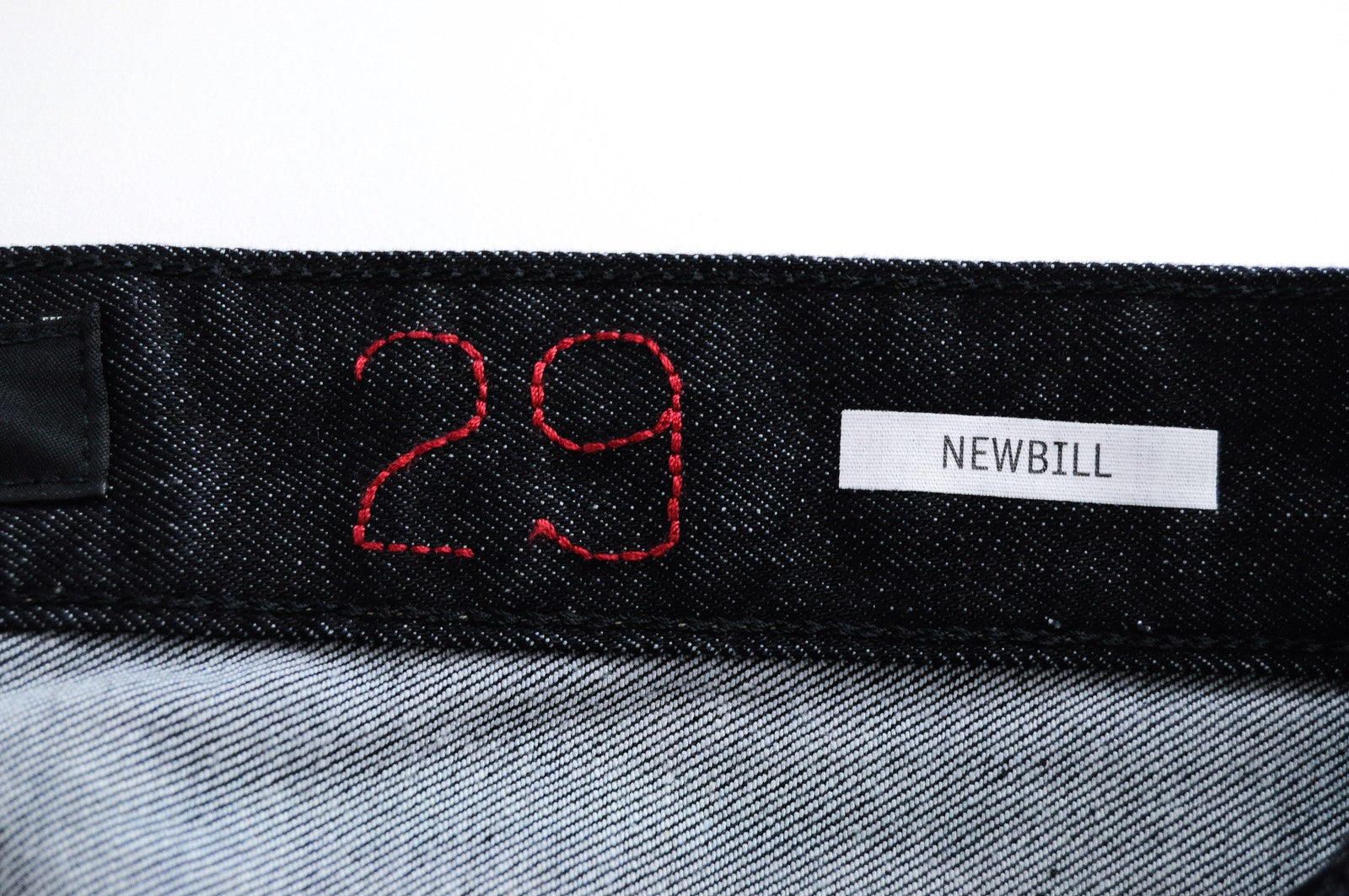 REPLAY Newbill vyriški tamsiai mėlyni džinsai W29/L32 medvilniniai tamprūs, tiesaus kirpimo džinsai 