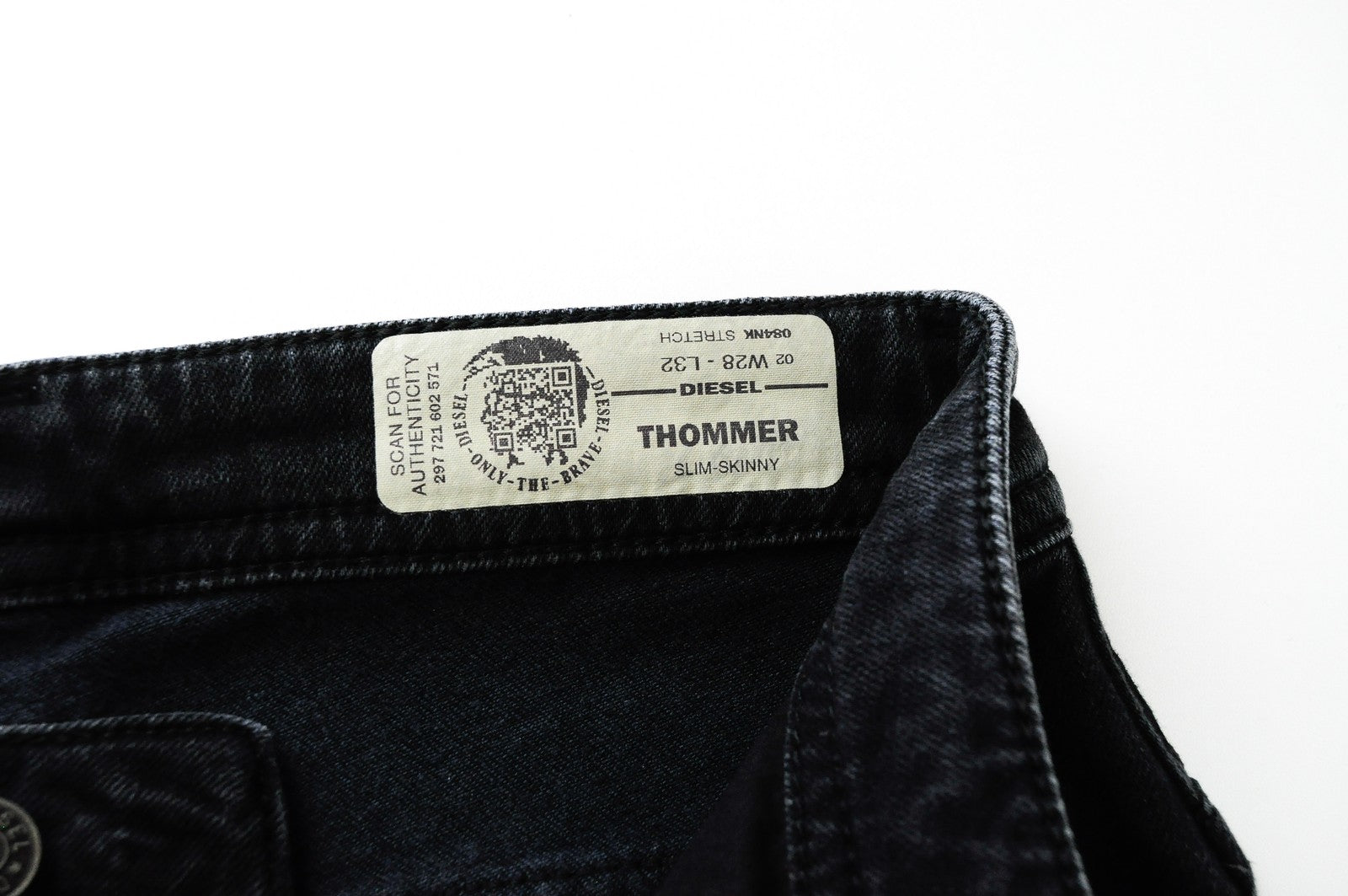 DIESEL Thommer 084NK vyriški džinsai W28/L32 Slim Skinny Navy elastingi džinsai 