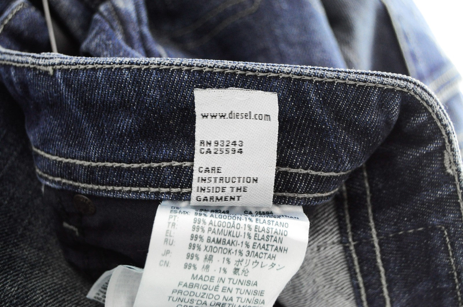 DIESEL Buster R9K03 vyriški mėlyni džinsai W28/L32 Slim Tapered Stained Distressed 