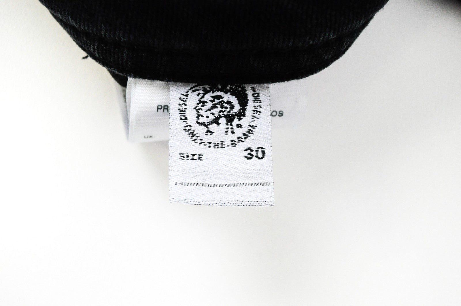 DIESEL Thommer 084NK vyriški džinsai W30/L32 tamsiai ploni ploni medvilniniai tampriai 