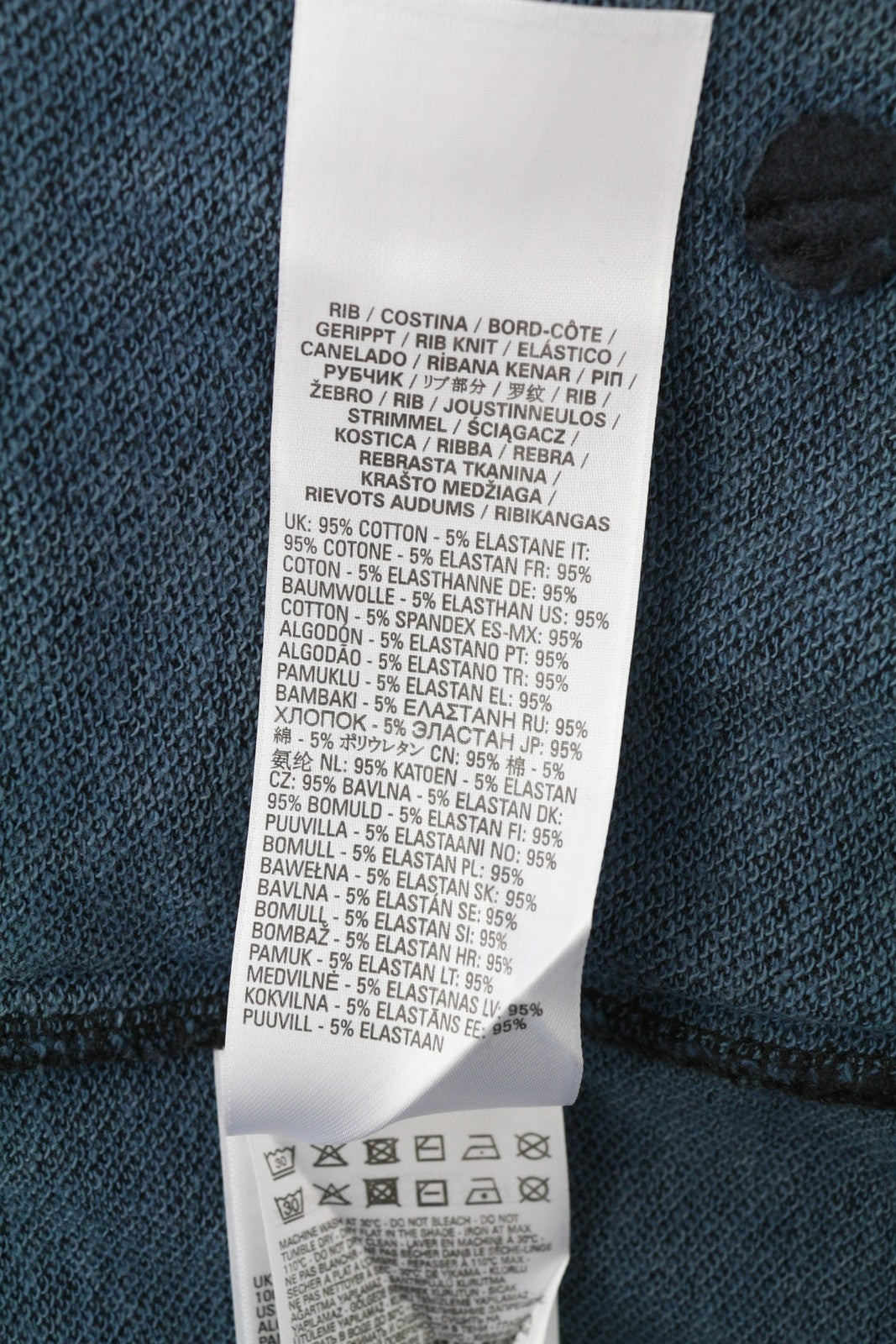 DIESEL S-Ginn-Hood-E1 vyriškas džemperis su gobtuvu M, pilkos spalvos, su gobtuvu, kengūros spalvos, rekomenduojama kaina – 195 € 