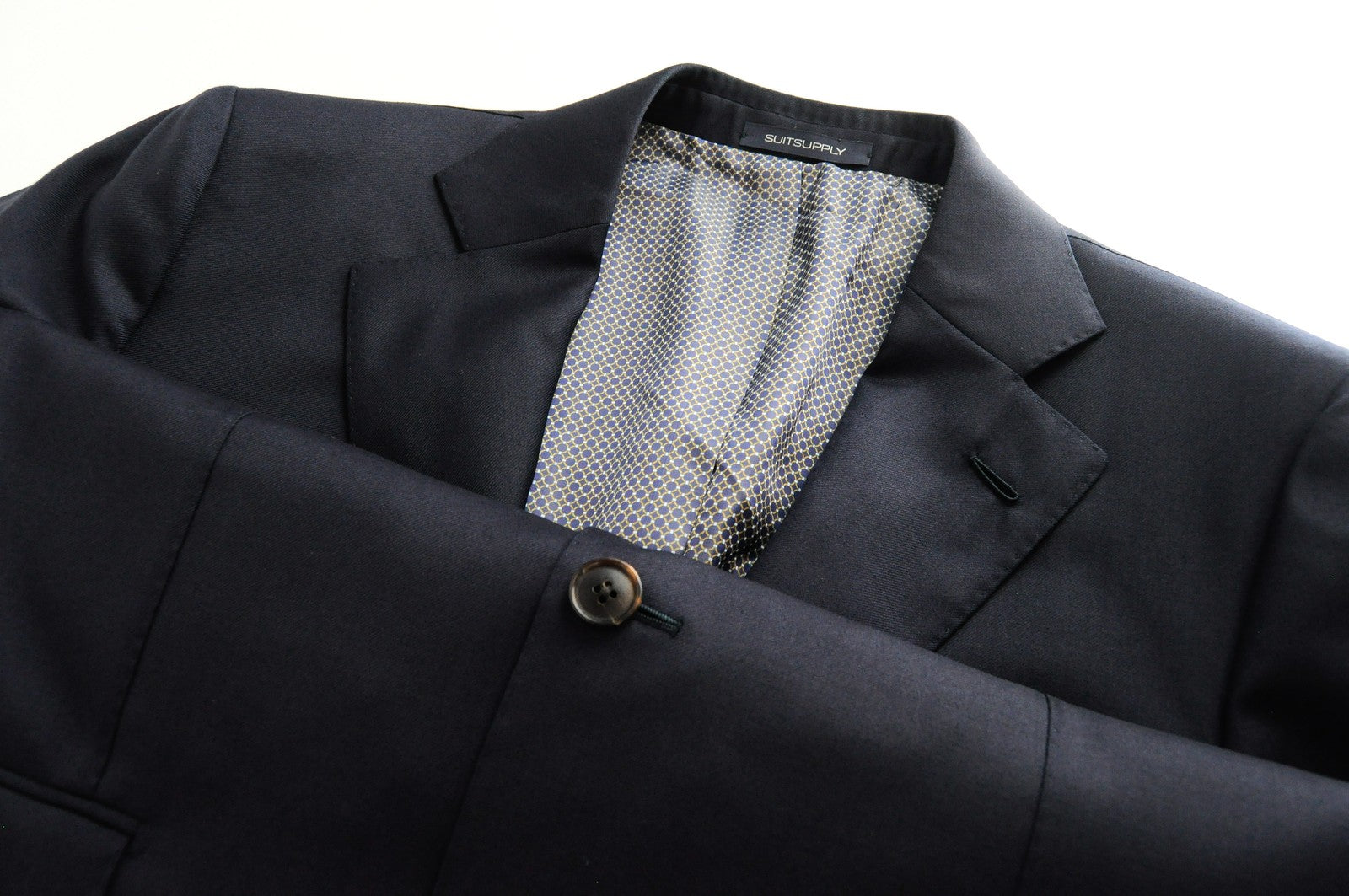 SUITSUPPLY La Spalla vyriškas tamsiai mėlynas švarkas su vilnoniu pamušalu (UK40R) klasikinis oficialios suknelės modelis 