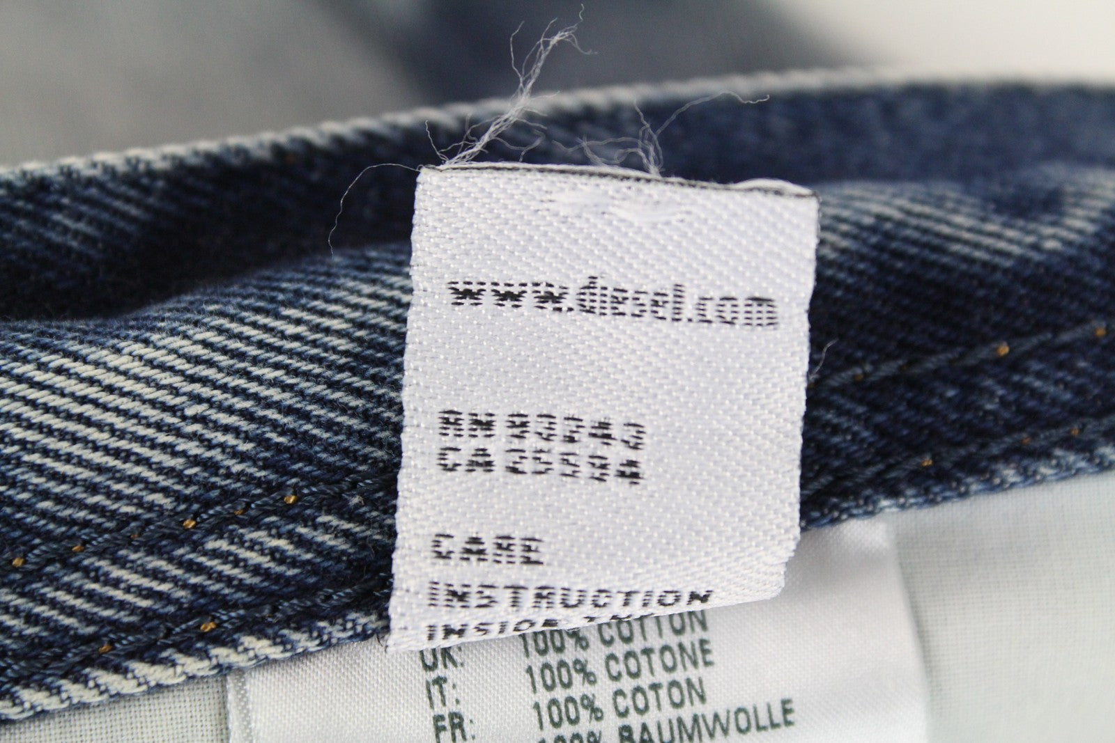 DIESEL Dagh-XP 084ZS Men's Jeans W32/L32 Straight Fit Washed Blue Ripped Cotton