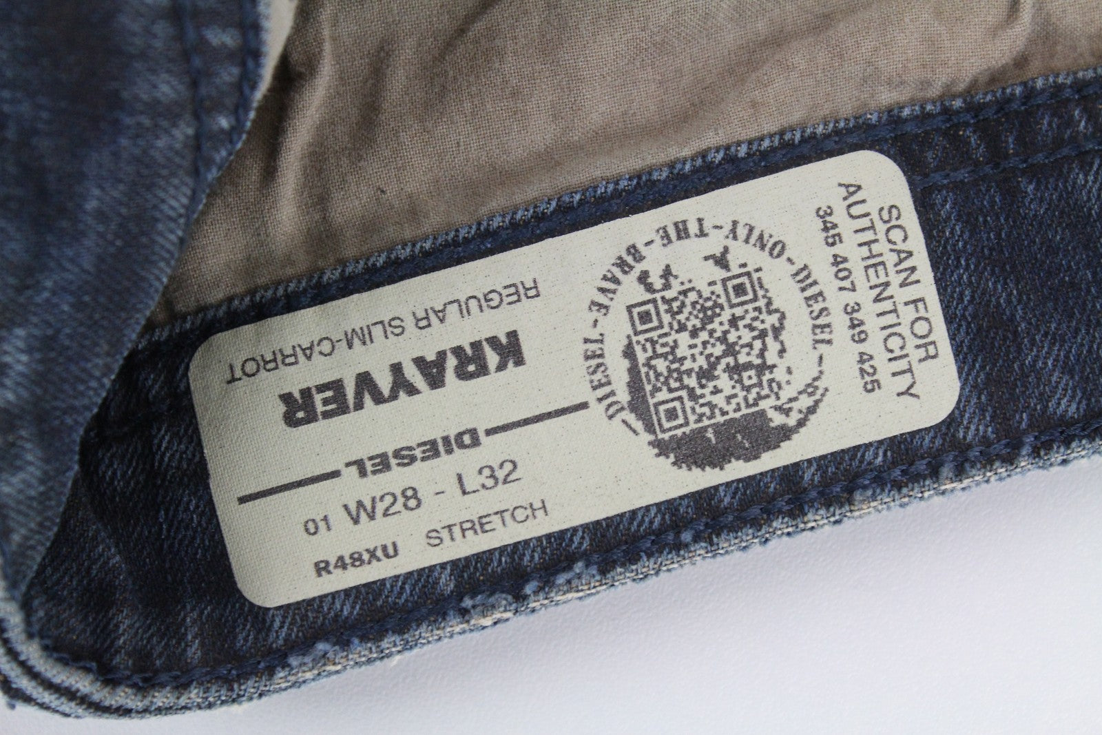 DIESEL Krayver R48XU vyriški džinsai W28/L32 Slim Fit morkų mėlynos spalvos tamprios medvilnės kelnės 