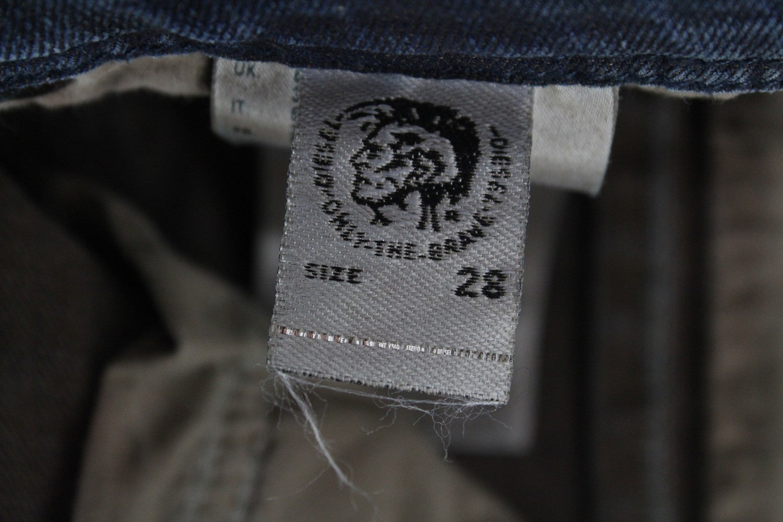 DIESEL Krayver R48XU vyriški džinsai W28/L32 Slim Fit morkų mėlynos spalvos tamprios medvilnės kelnės 