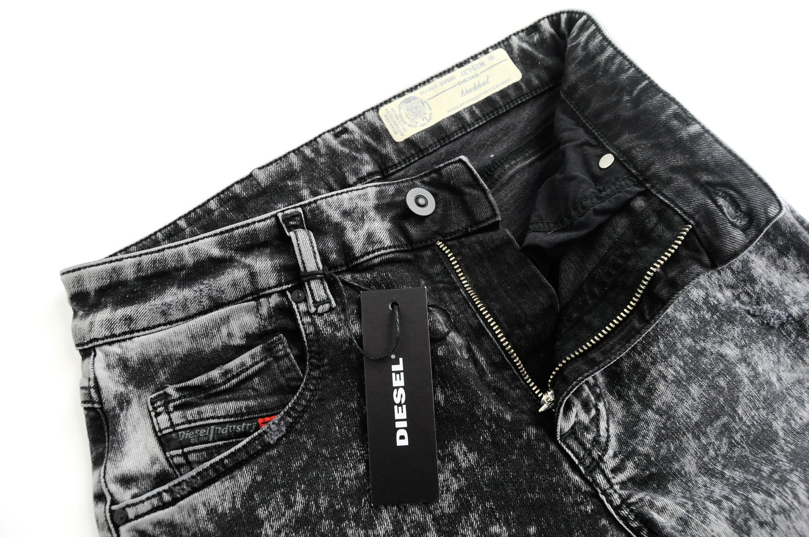 DIESEL Neekhol 069AB moteriški mėlyni džinsai W23/L32 akmens skalavimo rašto, plėšyti, tiesaus kirpimo 