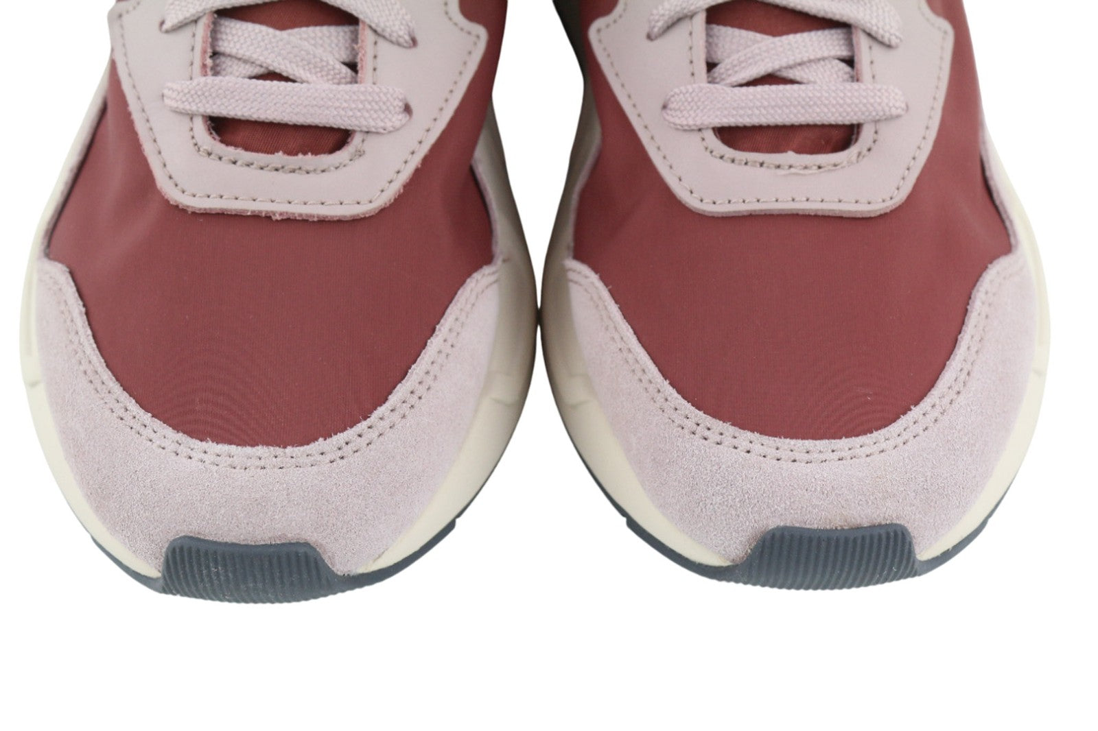 DIESEL S-Serendipity LC moteriški sportbačiai, EU36.5, UK4.5, suvarstomi žemakulniai, violetiniai, rekomenduojama kaina – 150 € 