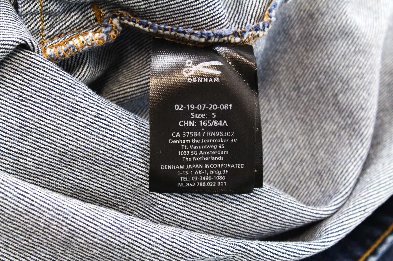 DENHAM Century Trucker moteriškas švarkas S grynos medvilnės džinso mėlynos spalvos su siuvinėtu logotipu 