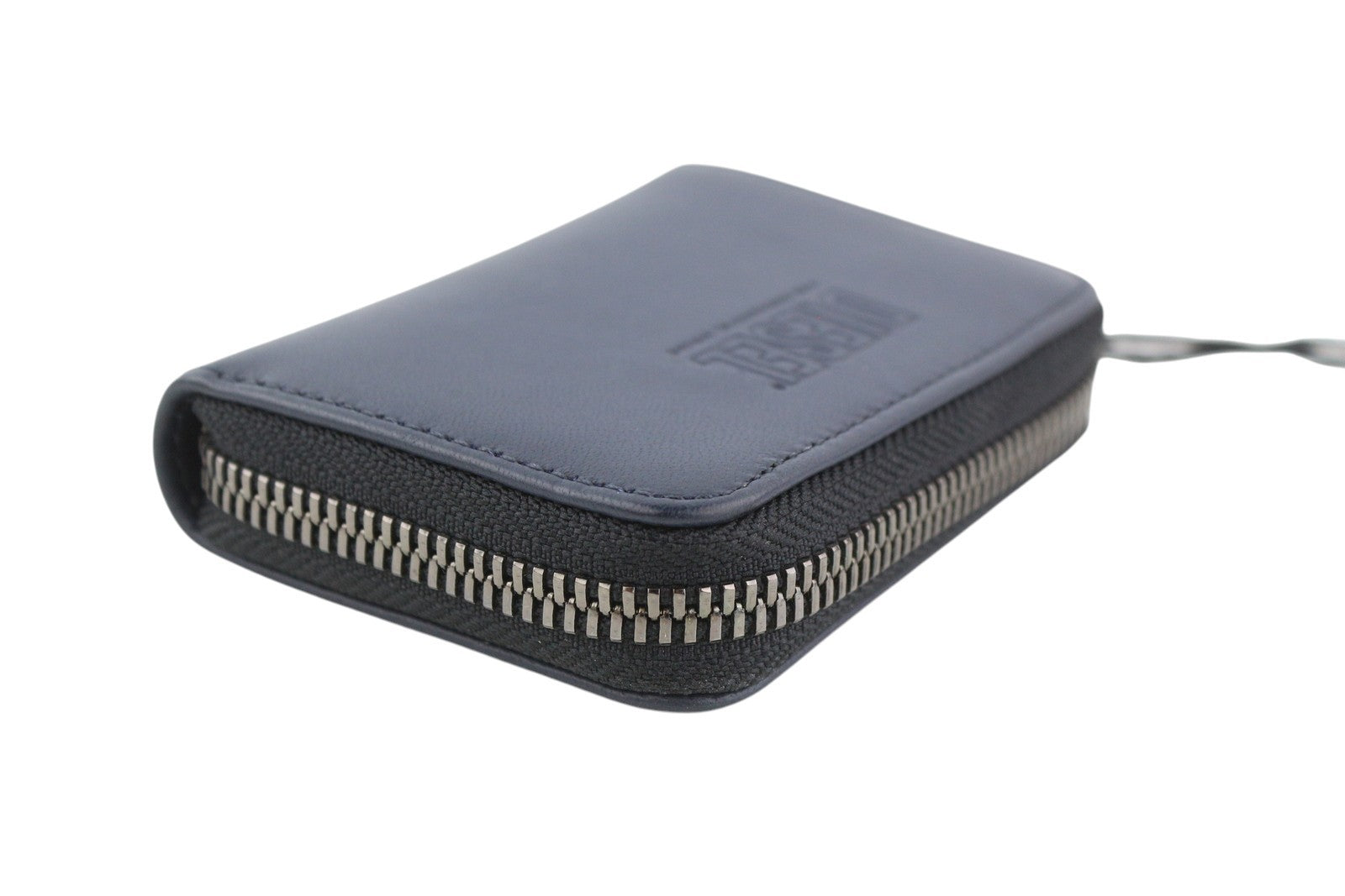 DIESEL Leathergo Japaround moteriška piniginė su tamsiai mėlyna užtrauktuku, rekomenduojama kaina – 140 € 