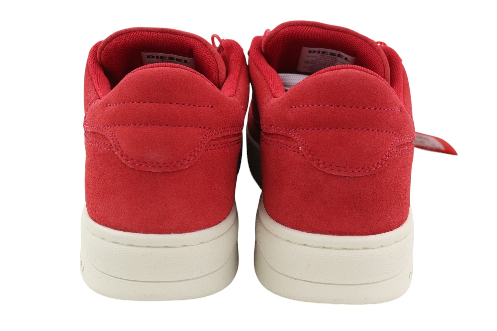 DIESEL S-Sinna žemakulniai vyriški sportbačiai, raudoni, odiniai, žema pakulnė, suvarstomi logotipu, rekomenduojama kaina – 150 € 