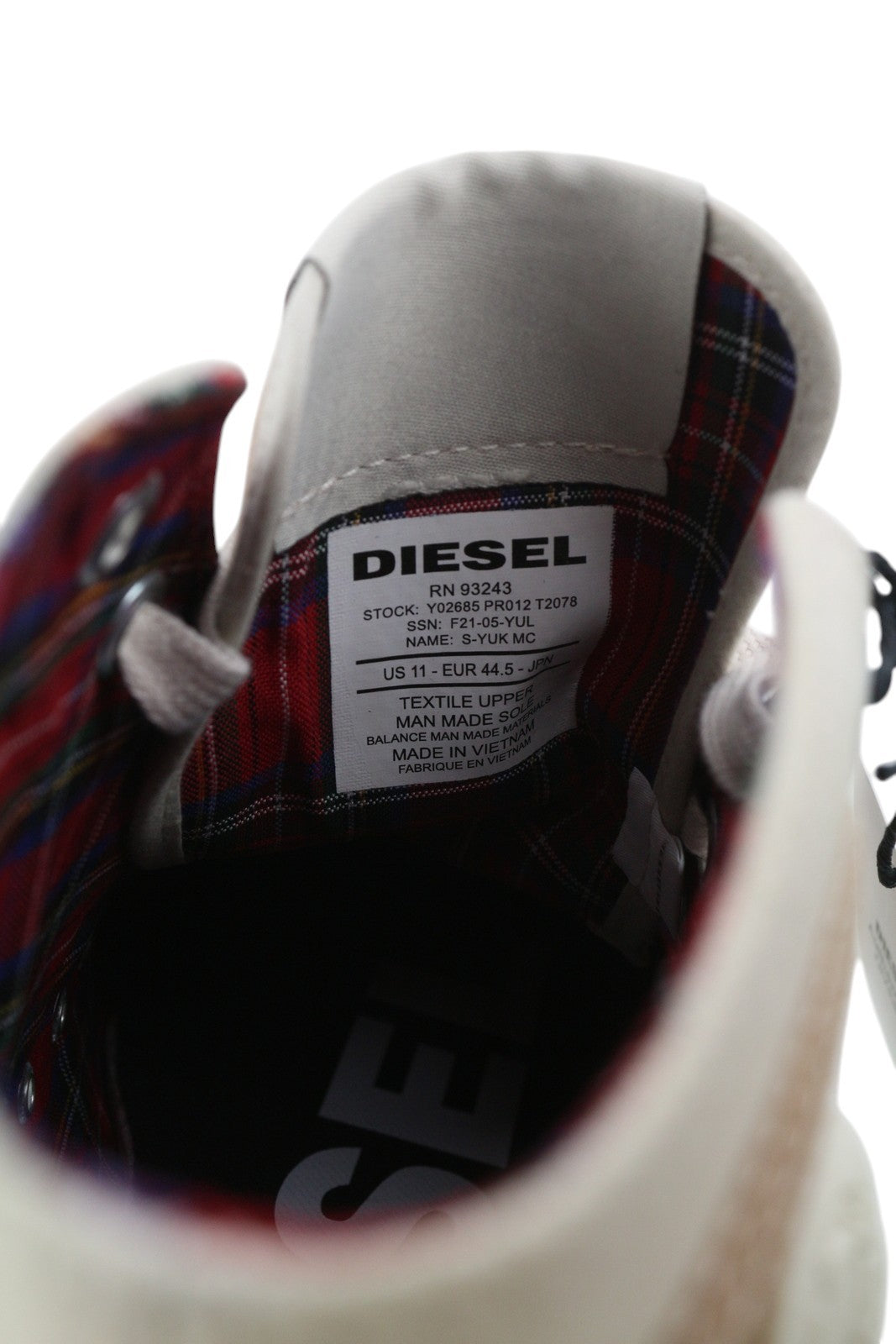 DIESEL S-Yuk MC vyriški sportbačiai, 44.5 dydis, smėlio spalvos, suvarstomi, migdolų nosimi, RRP 120 € 