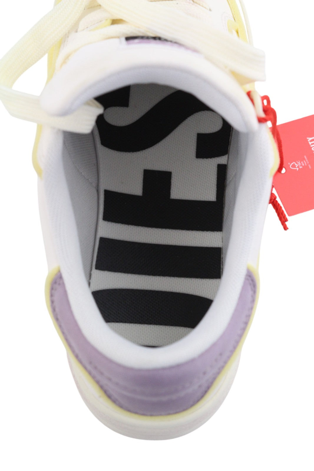 DIESEL S-Sinna Low moteriški sportbačiai EU41 UK8 balti karvės odos sportbačiai, rekomenduojama kaina 195 € 