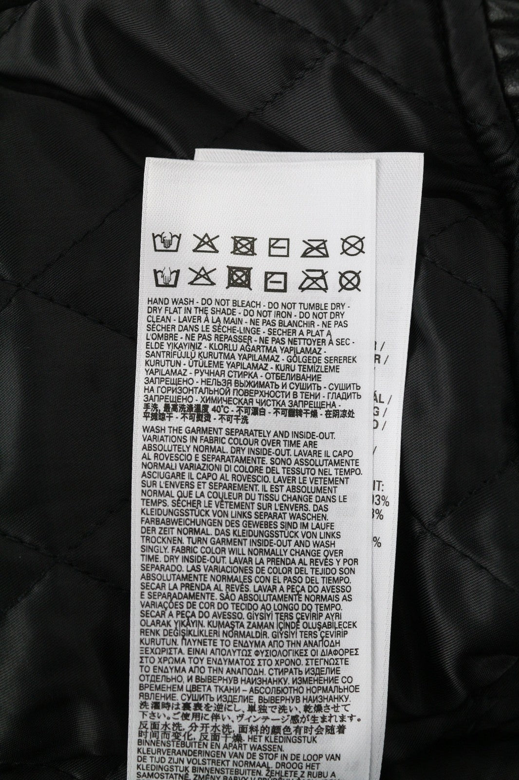 DIESEL G-Feijoa moteriška striukė S, juoda, dengta, izoliuota apykakle, pamušalu. RRP 395 €. 