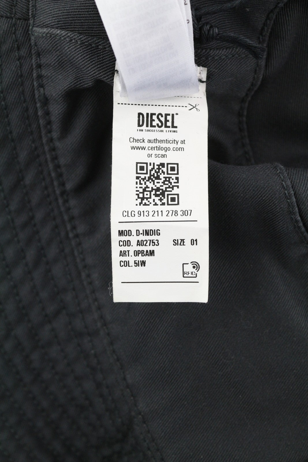 DIESEL D-Indig vyriška kepurė OS juoda, kibirinė, visiems metų laikams, laisvalaikio stiliaus, priekinė, RRP 100 € 