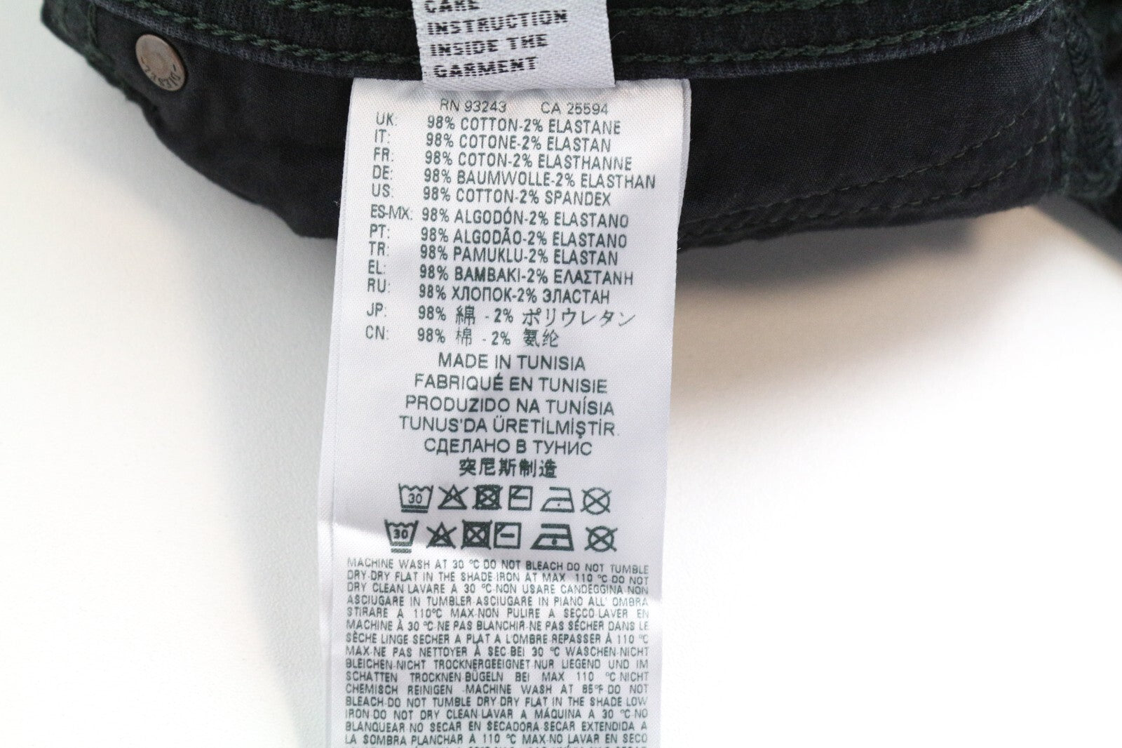 DIESEL Belther-R R06C7 vyriški džinsai W33/L30 Slim Tapered Black washed Stretch 