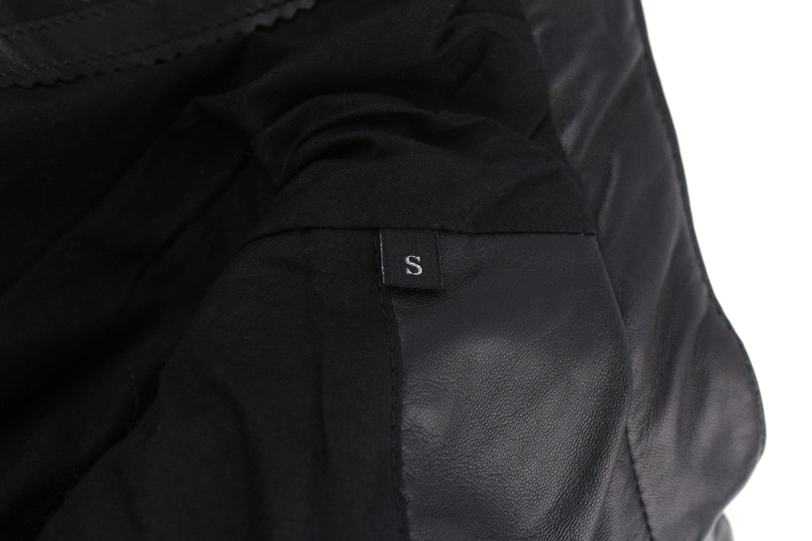 DIESEL L-Marton vyriška striukė S, juoda, odinė, su juostele, užtrauktuku, lengva. 