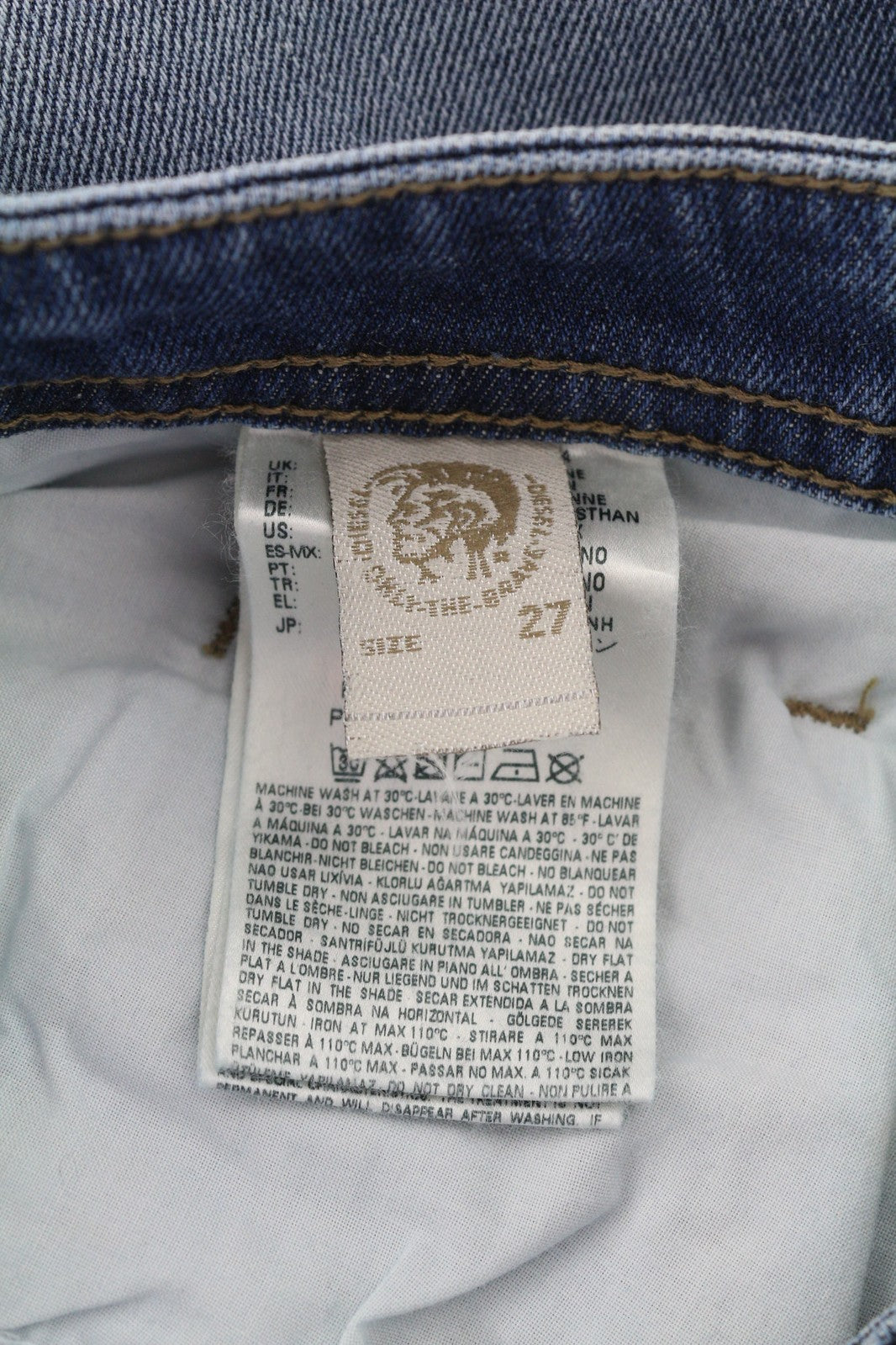DIESEL Buster 0853P vyriški džinsai W27/L30 Regular Slim Tapered Stretch bluktos mėlynos spalvos 