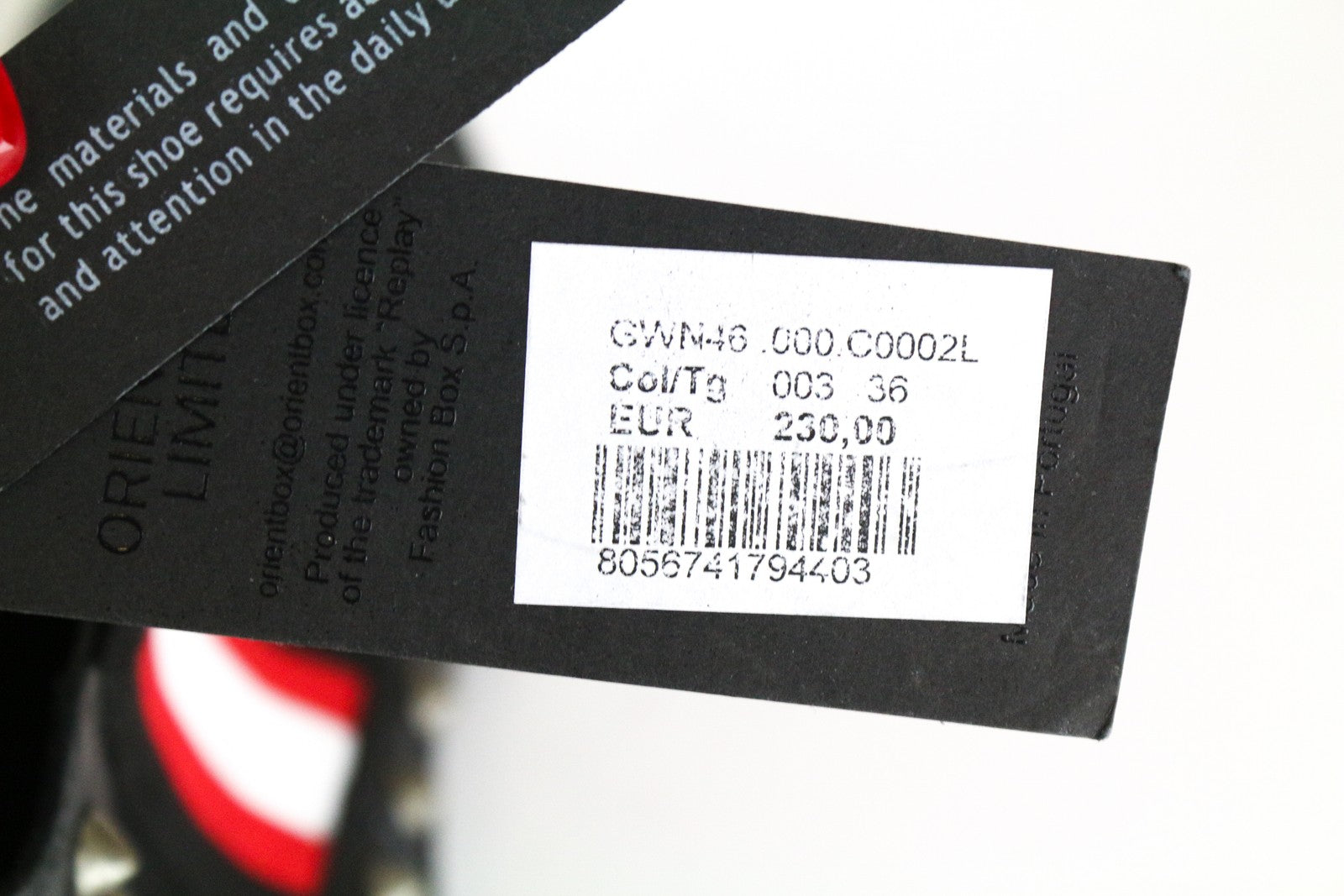 REPLAY moteriški batai, 36 dydis, juodi, dygliuoti, smailūs aulinukai iki kulkšnių, rekomenduojama kaina – 230 € 