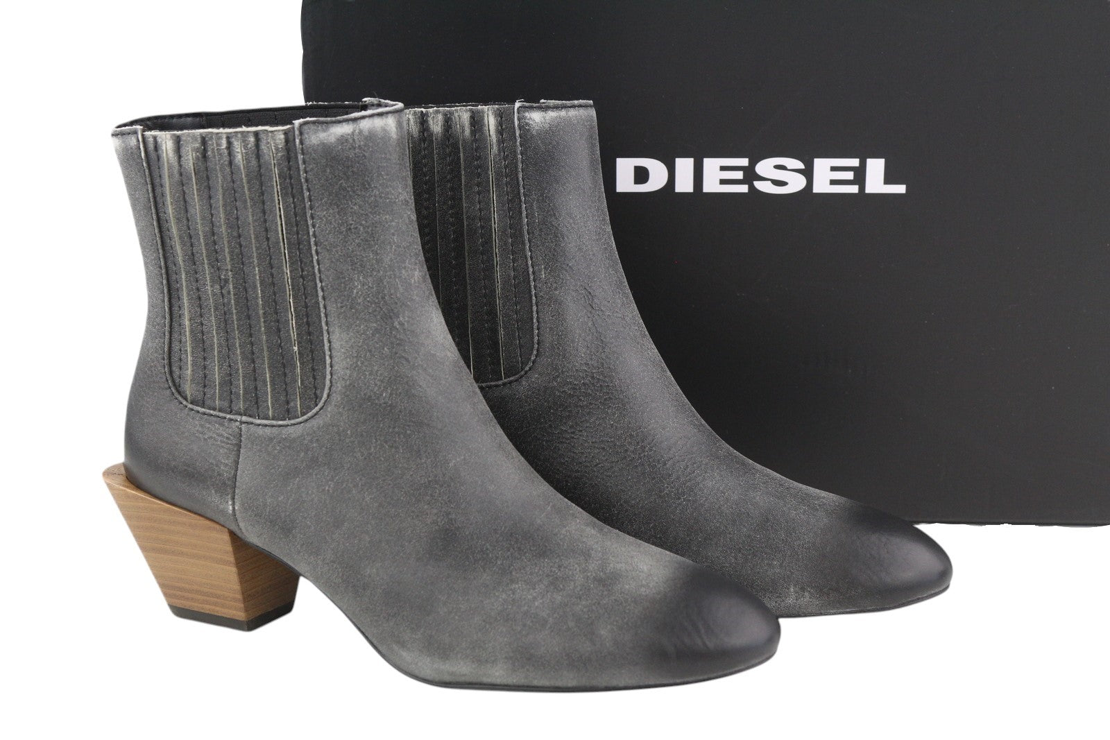 DIESEL D-Texanne CH moteriški aulinukai, juodi, pilki, odiniai, kubietiški, 39 dydžio, RRP290 