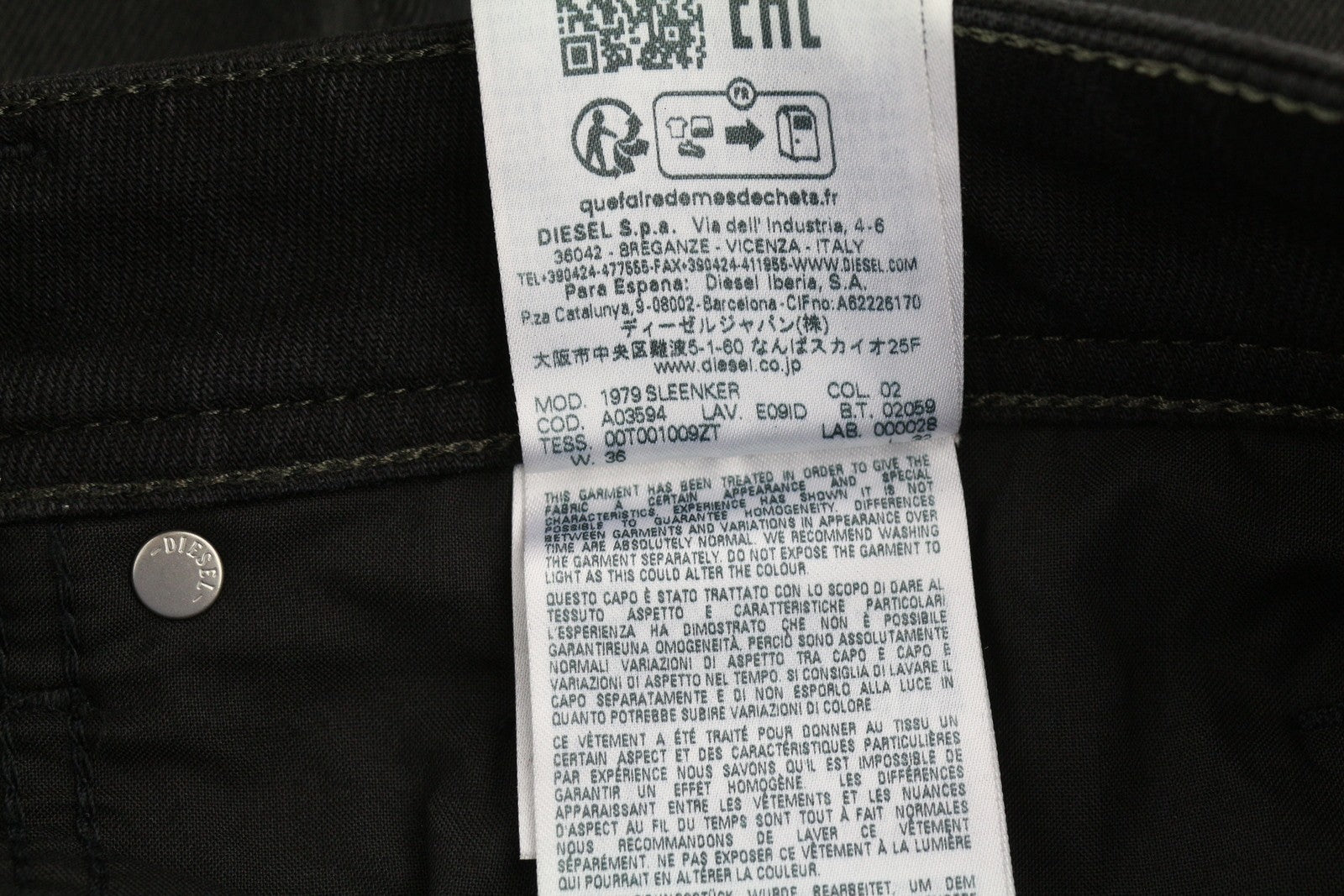 DIESEL 1979 Sleenker E09ID vyriški džinsai W36/L32 ploni dengti blizgantys juodi už 225 € 