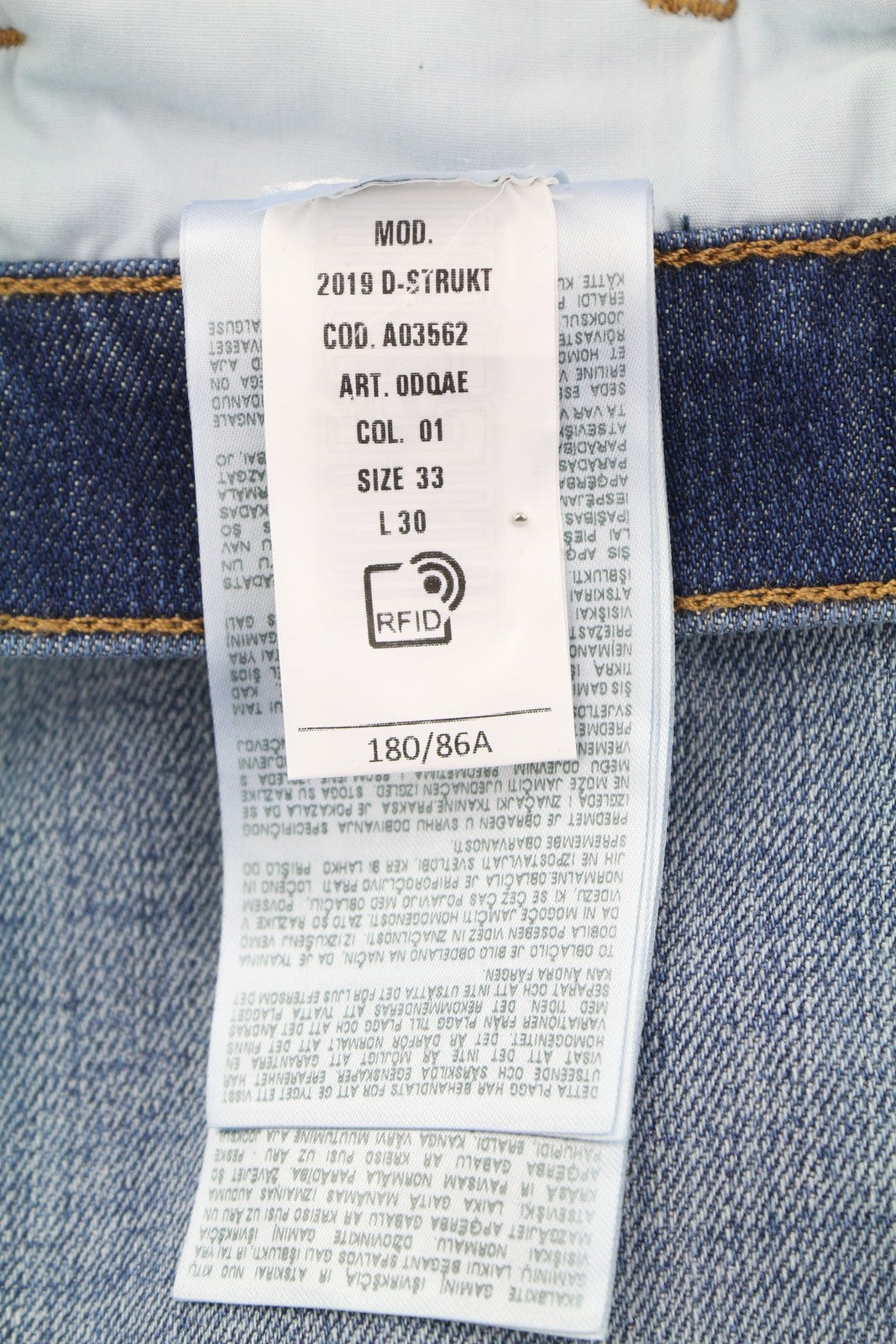 DIESEL 2019 D-Strukt 0DQAE vyriški džinsai W33/L30 Slim Zip Fly Fly Fade Effect RRP 175 € 