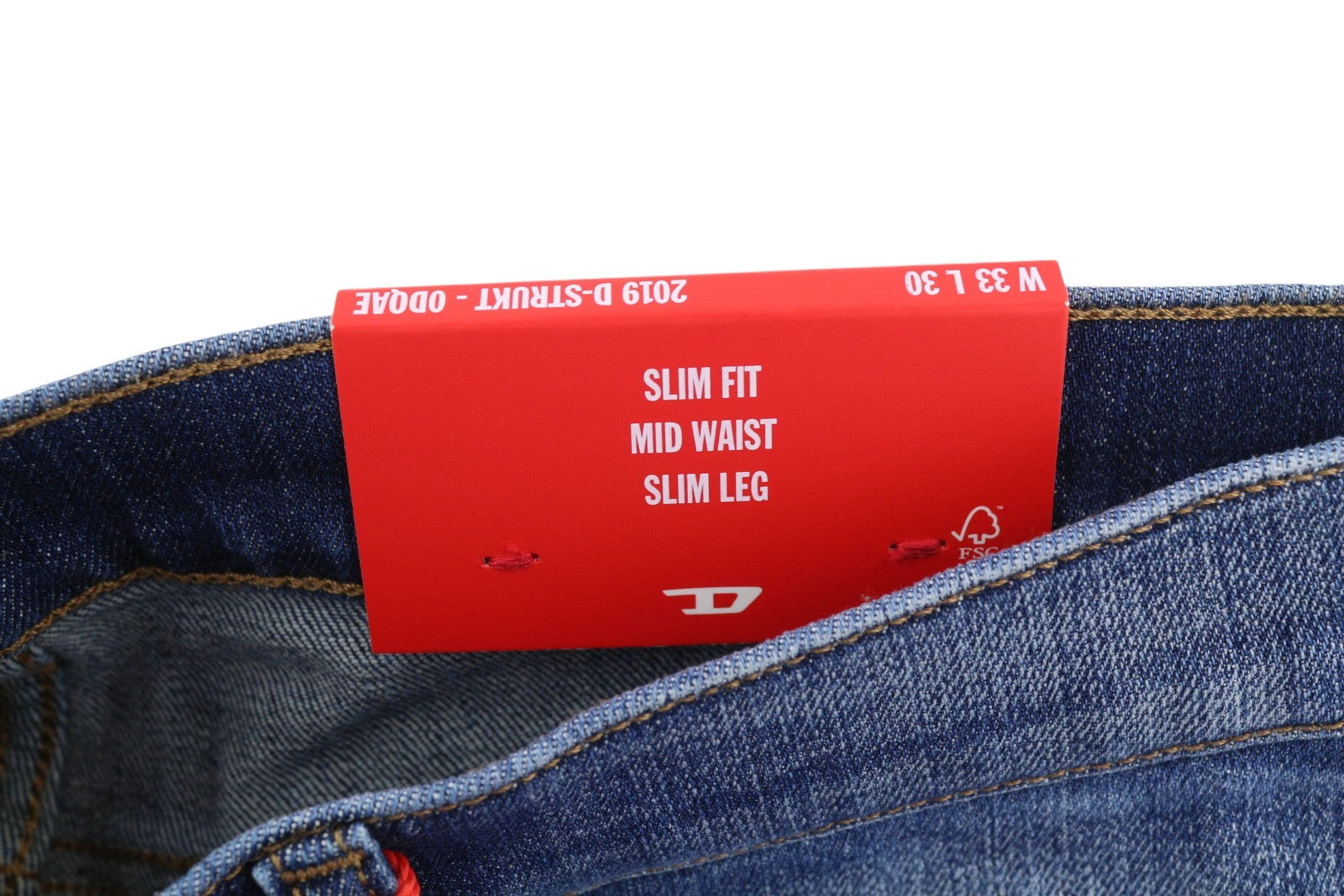 DIESEL 2019 D-Strukt 0DQAE vyriški džinsai W33/L30 Slim Zip Fly Fly Fade Effect RRP 175 € 