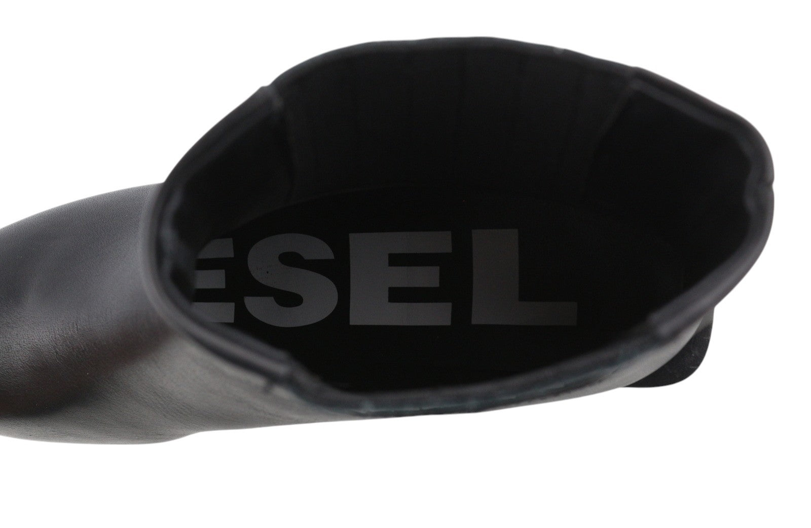 DIESEL D-Texanne CH moteriški aulinukai, juodi, odiniai, 39 dydžio, migdolų nosis, rekomenduojama kaina – 290 €, kubietiškas kulnas. 