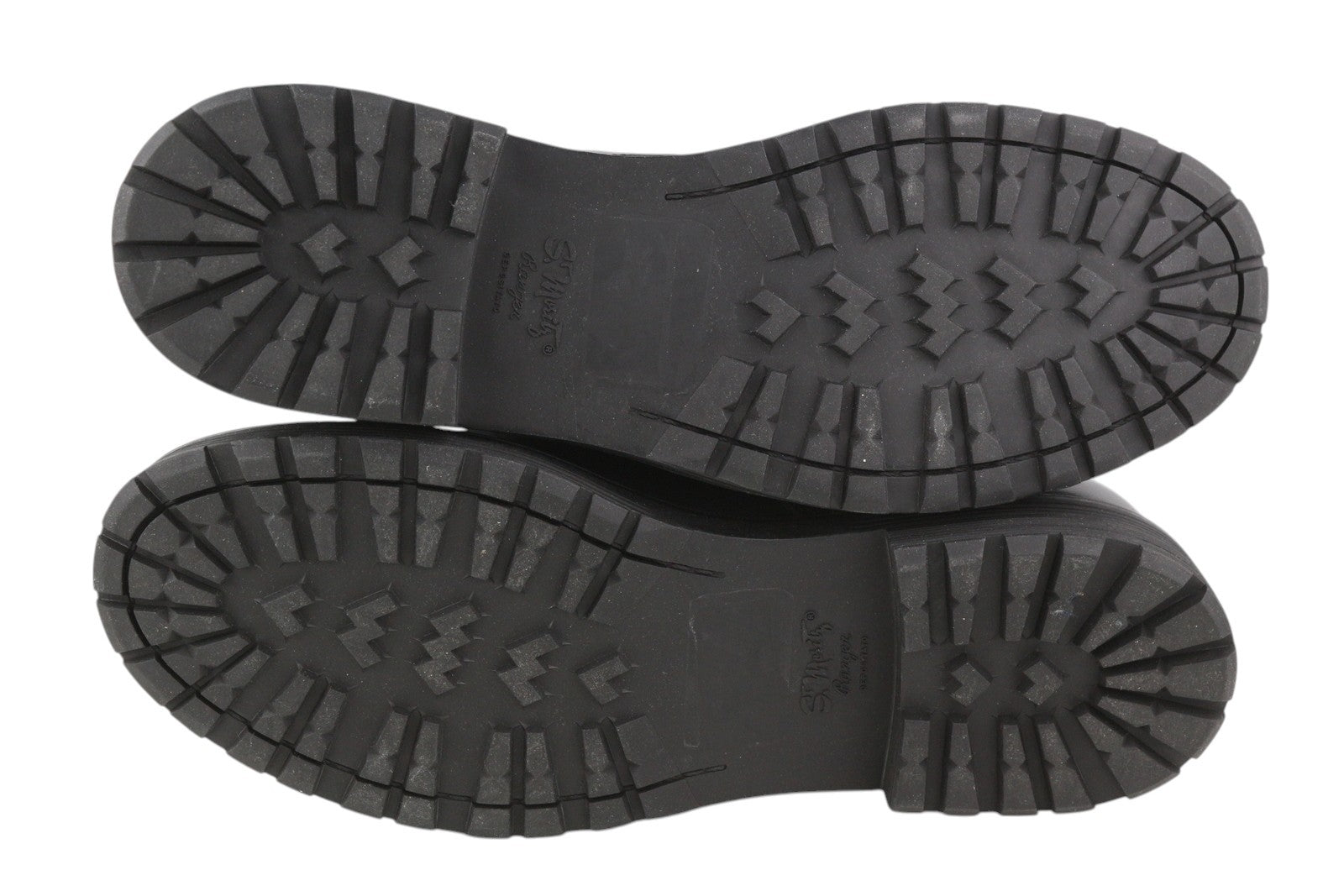 DIESEL D-Alabhama CB vyriški batai, juodi, odiniai, suvarstomi, kovinio tipo, tamsiai mėlyni, 44 dydžio, rekomenduojama kaina – 295 € 