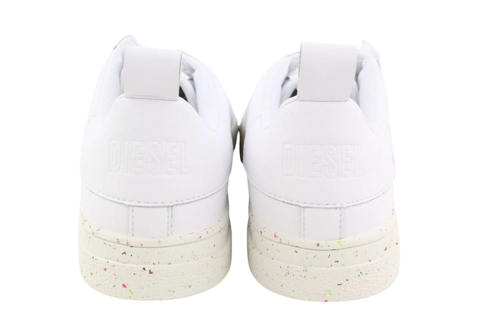 DIESEL S-Clever žemi nėrinių vyriški sportbačiai, 44.5 dydis, baltos odos, migdolų nosis, rekomenduojama kaina – 140 € 