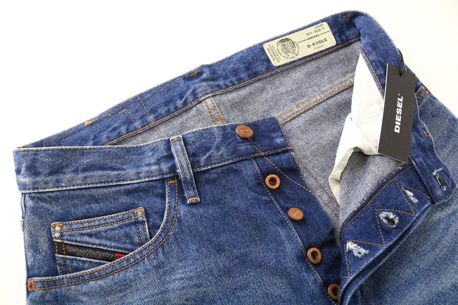 DIESEL D-Aygle 0076Y vyriški siaurėjantys mėlyni džinsai W29 L32 skalbto džinso grynos medvilnės 