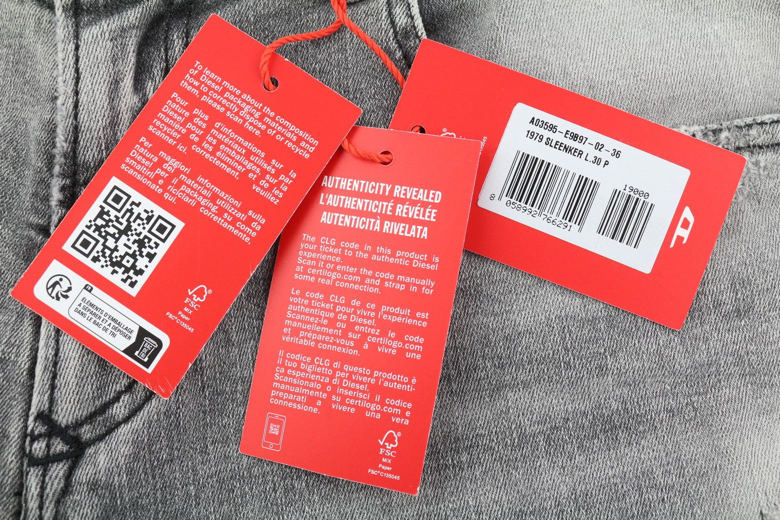 DIESEL 1979 Sleenker E9B97 vyriški džinsai W36/L30 aptempti, žemo juosmens, su gobtuvu, rekomenduojama kaina – 250 € 