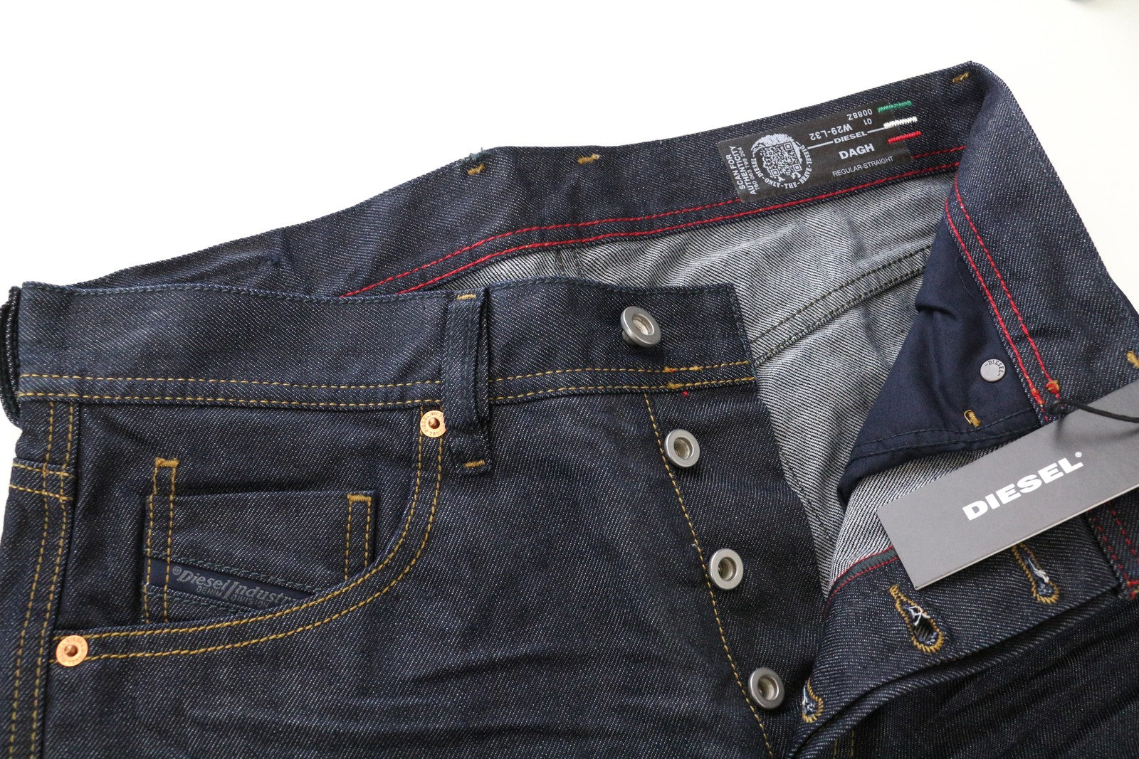 DIESEL Dagh 0088Z vyriški tiesaus kirpimo mėlyni medvilniniai džinsai, W29, L32, 5 kišenių. 