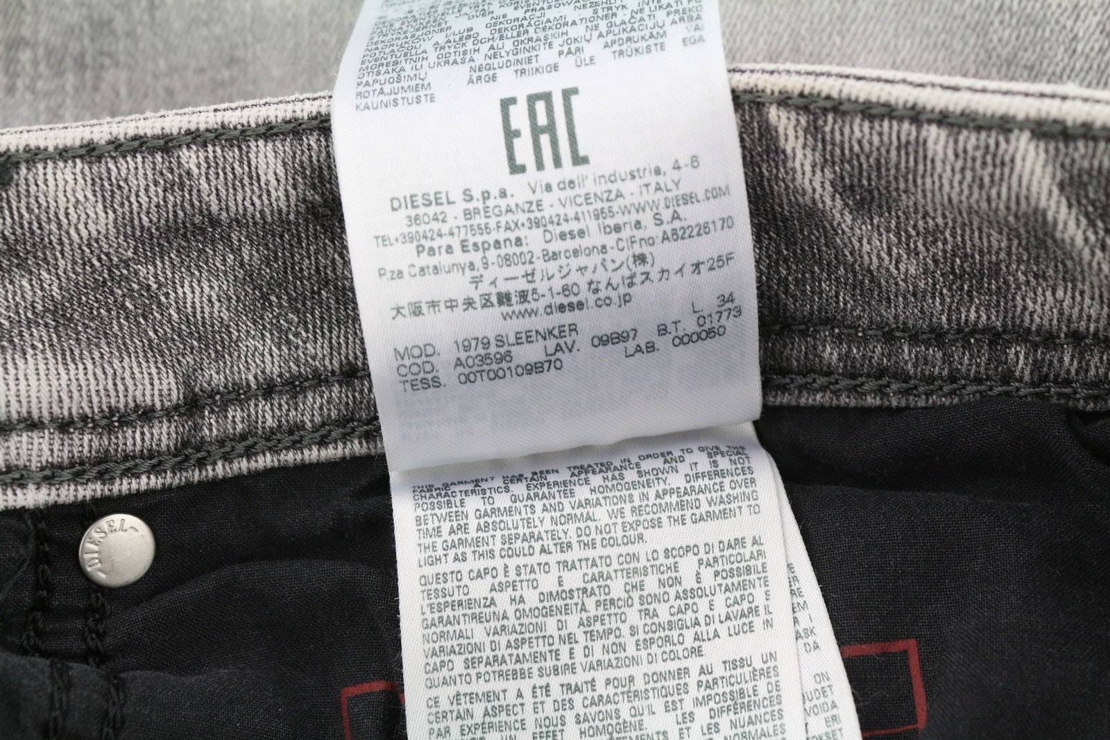 DIESEL 1979 Sleenker E9B97 vyriški džinsai W34/L34 aptempti, žemo juosmens, RRP 250 € 