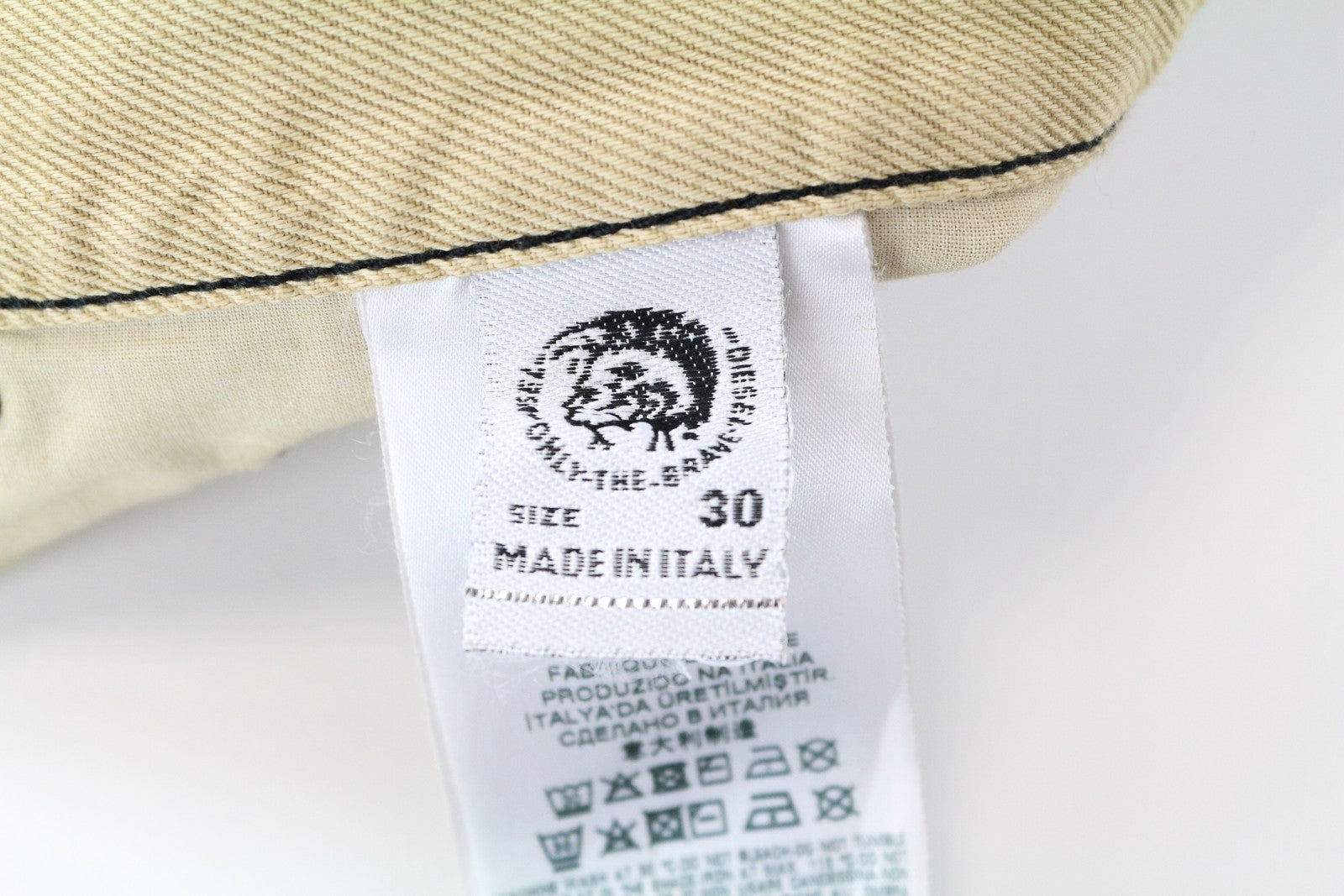 DIESEL D-Macs-SY1 069KR W30 L32 vyriški raudoni medvilniniai tiesaus kirpimo raštuoti džinsai 