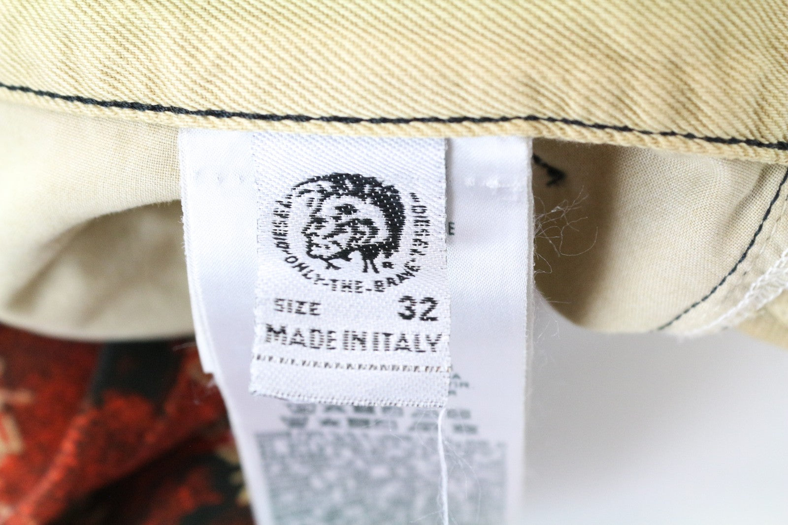 DIESEL D-Macs-SY1 069KR vyriški tiesūs džinsai, raudoni W32 L32 medvilniniai su kišenėmis 