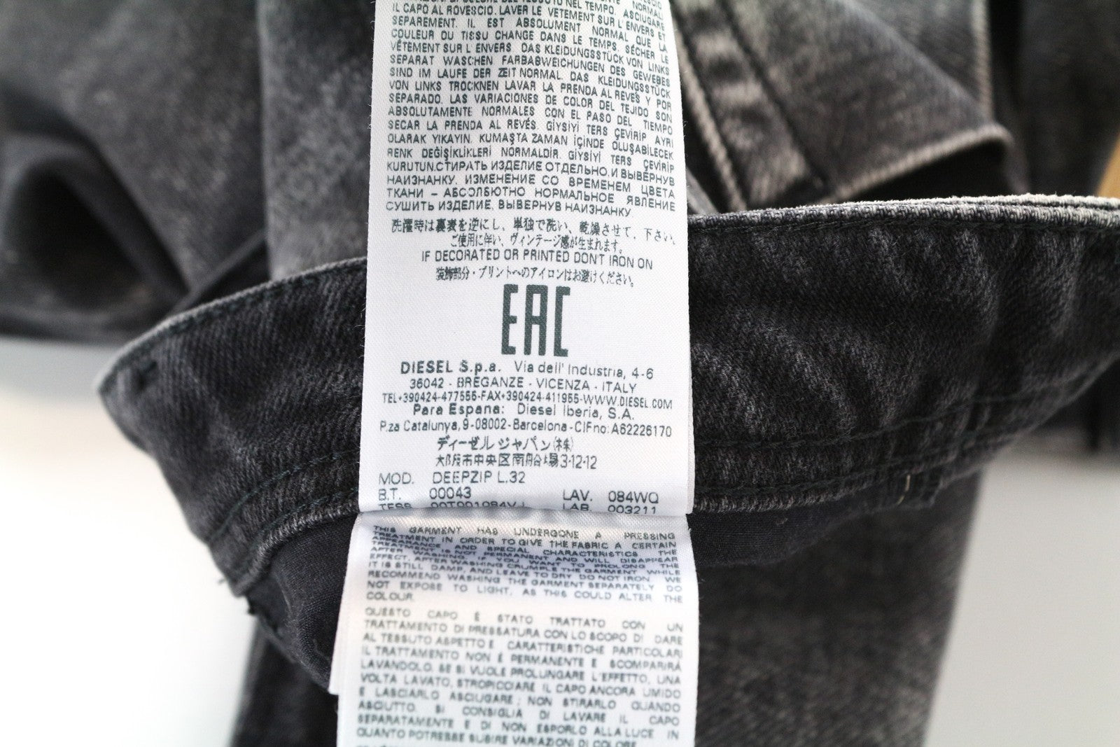 DIESEL Deepzip 084WQ Slim Carrot Fit Men's Jeans Grey W27 L32 Stretch Cotton