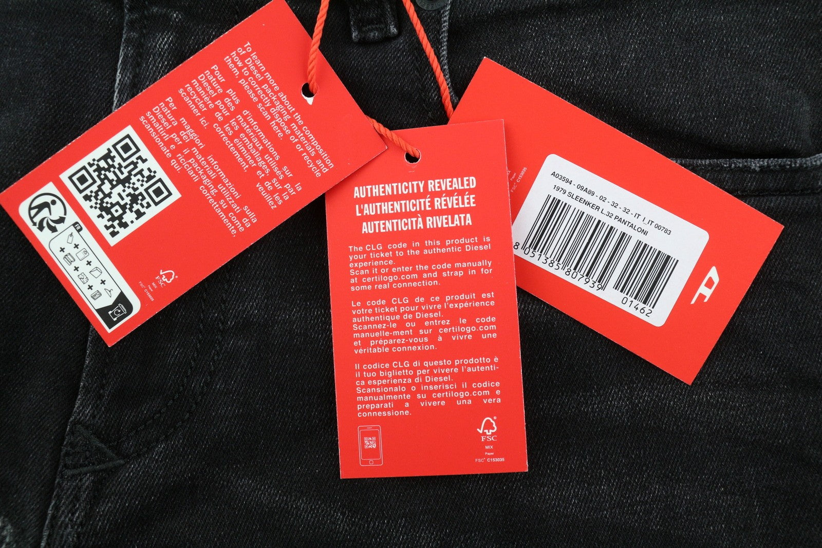 DIESEL 1979 Sleenker 09A89 vyriški džinsai W32/L32 Skinny Distress juodi, rekomenduojama kaina 275 € 