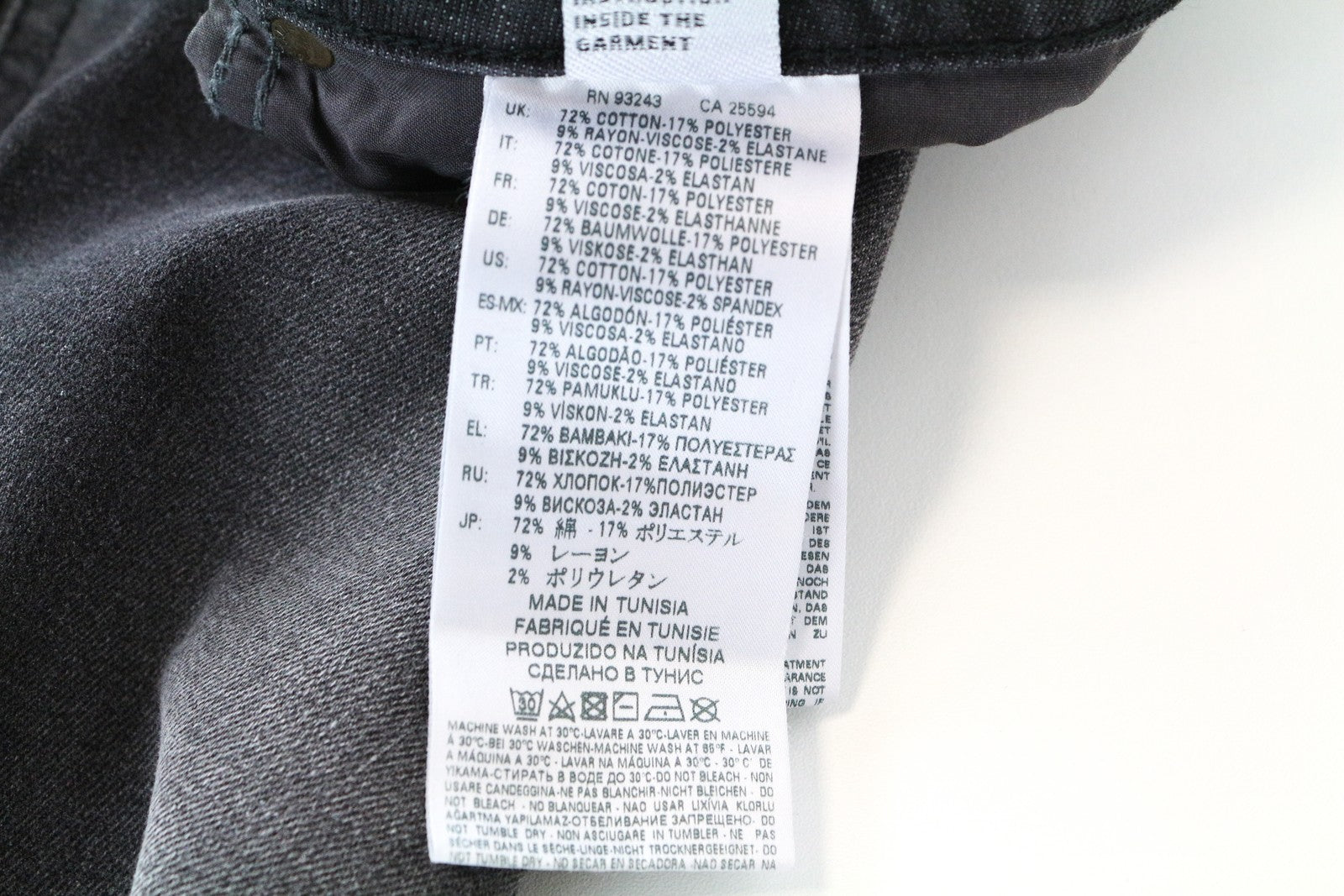 DIESEL Akee 0687J Slim Taper Fit W29 L30 Denim pilki tamprūs medvilniniai džinsai vyrams 