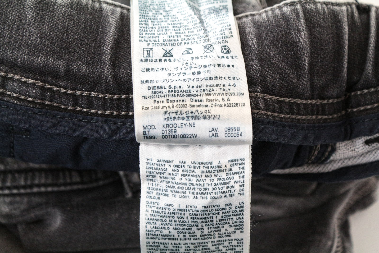 DIESEL Krooley-NE 0855B vyriškos pilkos sportinės kelnės jogg fit W38 Slim Carrot tamprės 