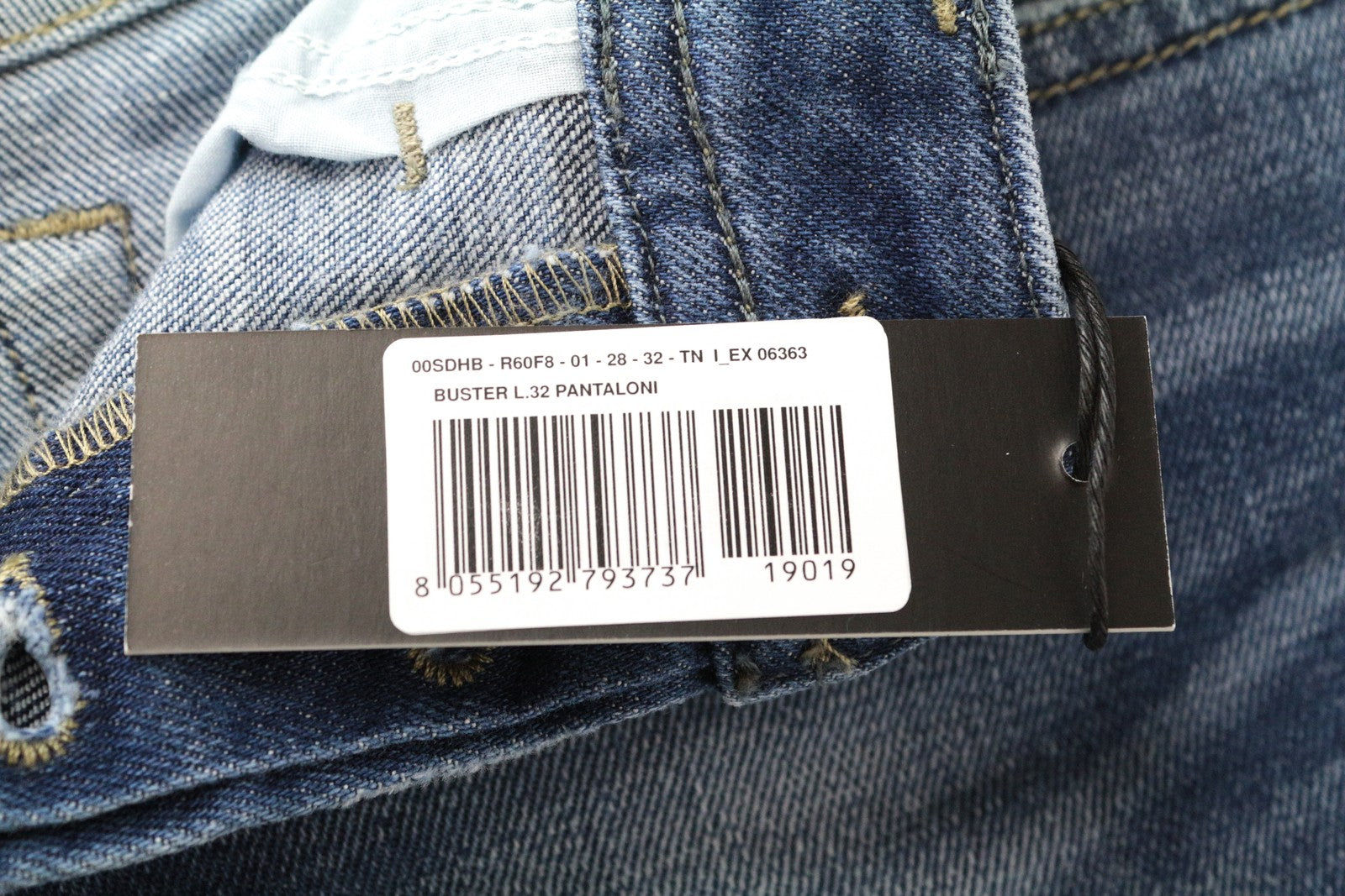 DIESEL Buster R60F8 Slim Tapered Fit vyriški džinsai, mėlyni, dirbtinio tamprumo, W28 L32 