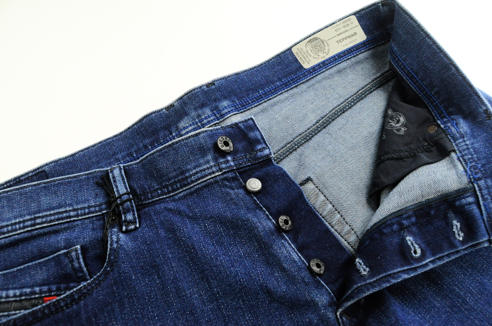 DIESEL Tepphar 084EH vyriški džinsai W38/L32 Slim morkų mėlynos spalvos, tamprios medvilnės 